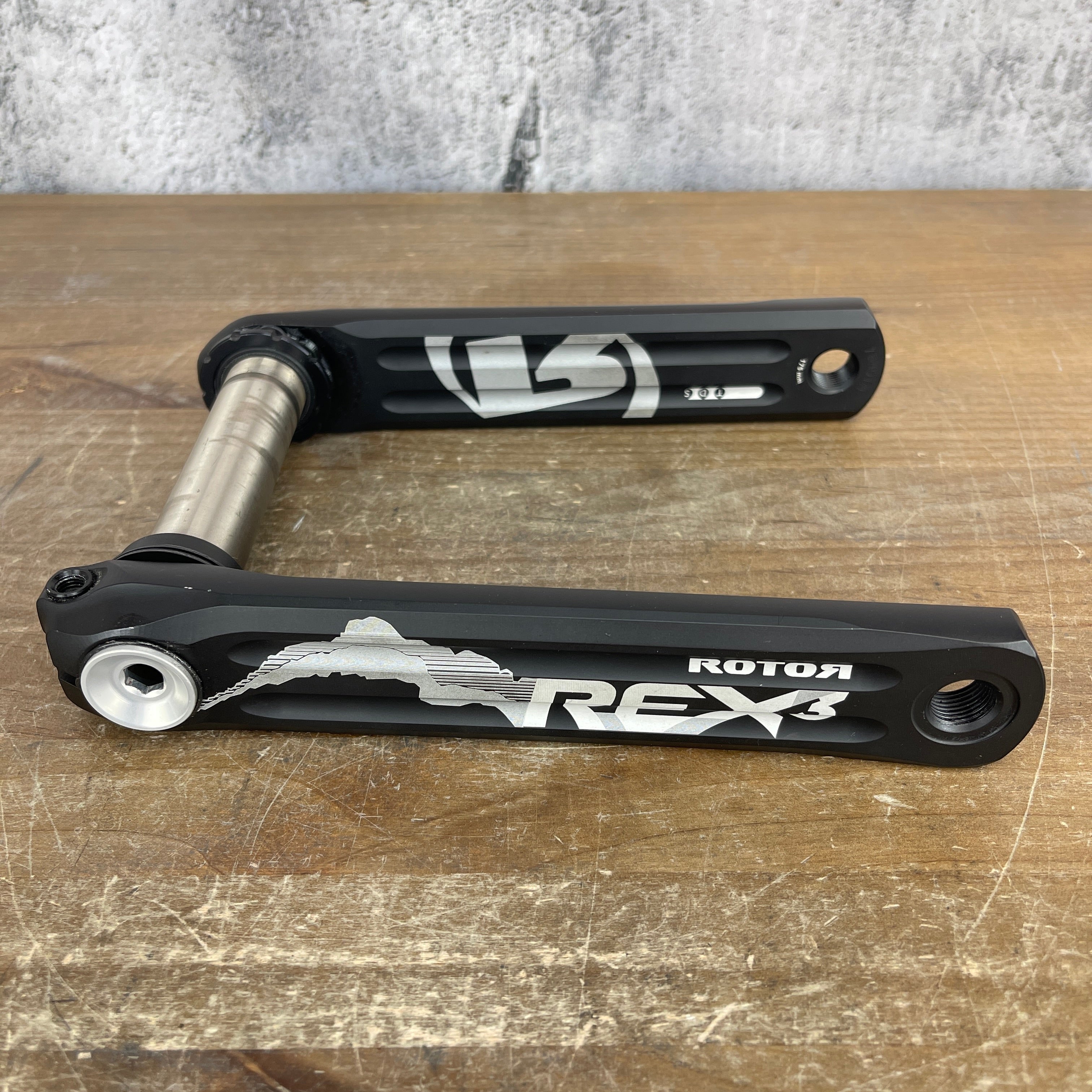 Mint! Rotor REX3 175mm 24mm Spindle Alloy Crank Arms 495g –  CyclingUpgrades.com