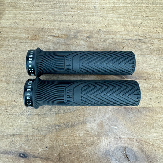 Light Use! OneUp Loam Grips - Regular Lock-On Black MTB Mountain Bike Grips