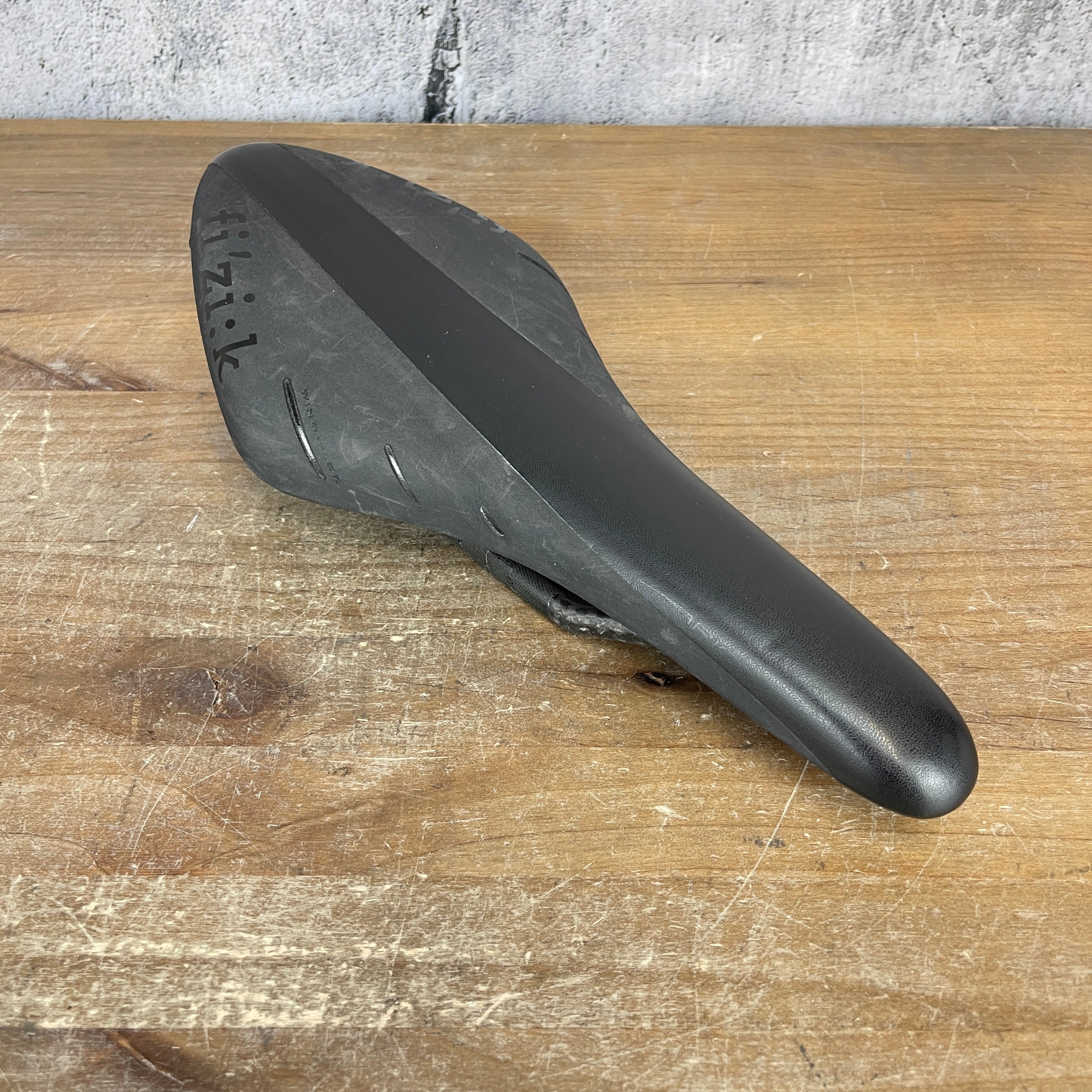 Fizik arione best sale r1 saddle