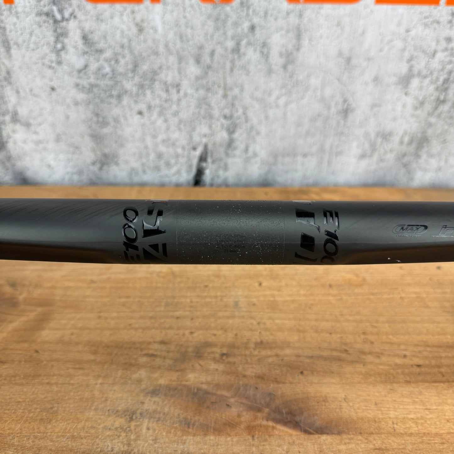 New! Easton E100 Carbon Road 44cm 125mm Drop 80mm Reach Handlebar 190g