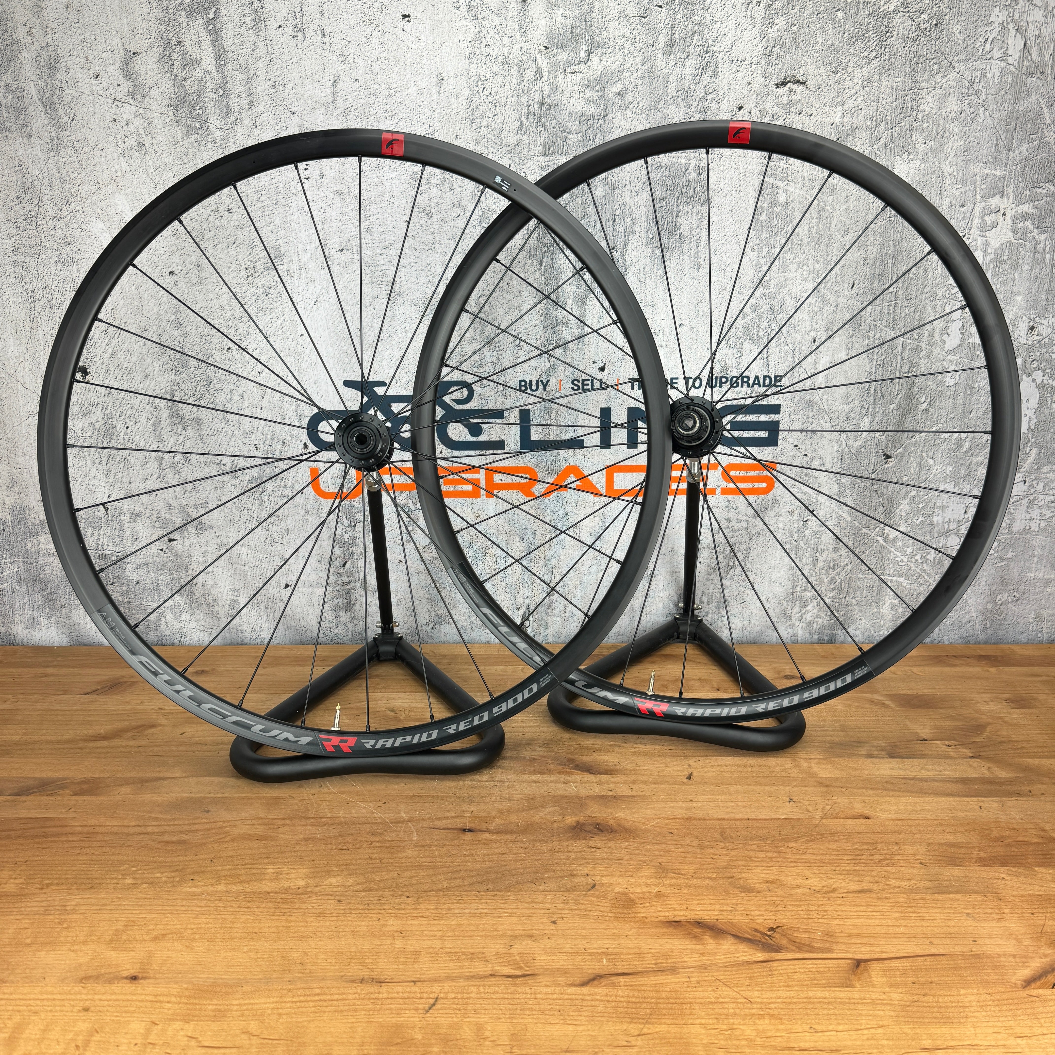 Low Mile! Fulcrum Rapid Red 900 Alloy Tubeless Disc Wheelset 700c