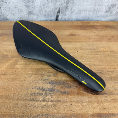 Fizik Arione 00 Mobius 132mm 7x9mm Carbon Braided Rails Bike Saddle 143g