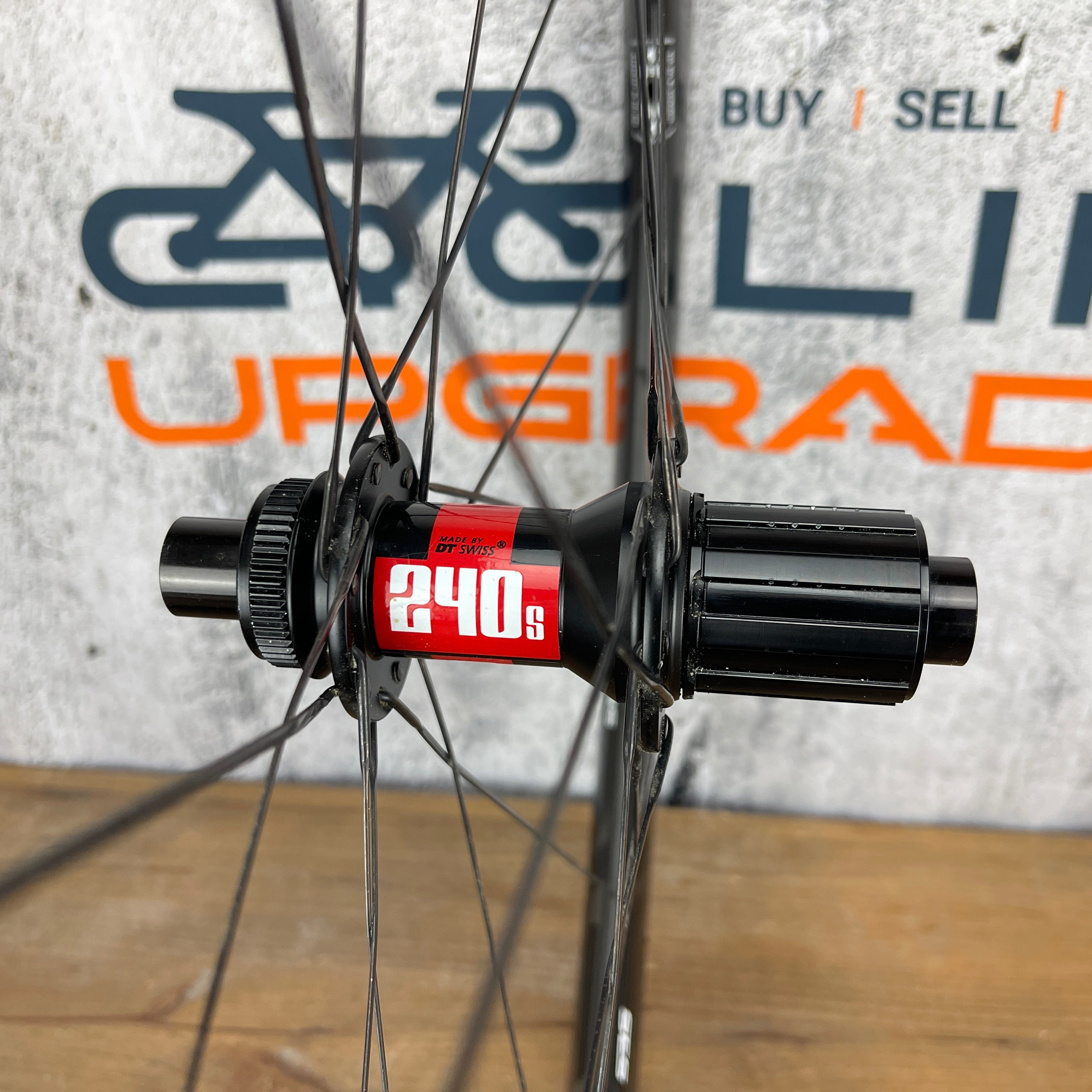 Enve 3.4 hot sale dt swiss 240