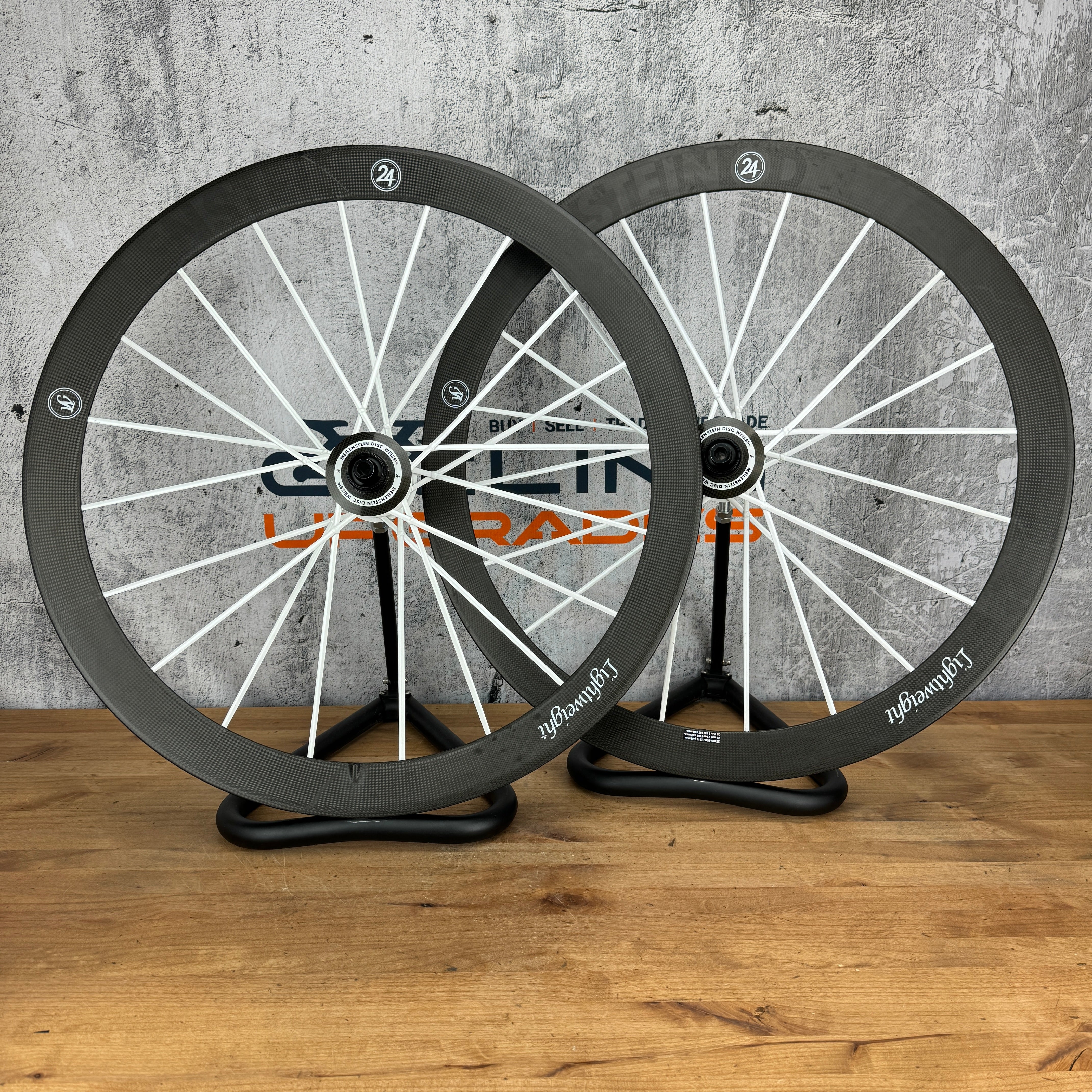 Mint! Lightweight Meilenstein C 24D Weiss Carbon Clincher Disc Brake W –  CyclingUpgrades.com