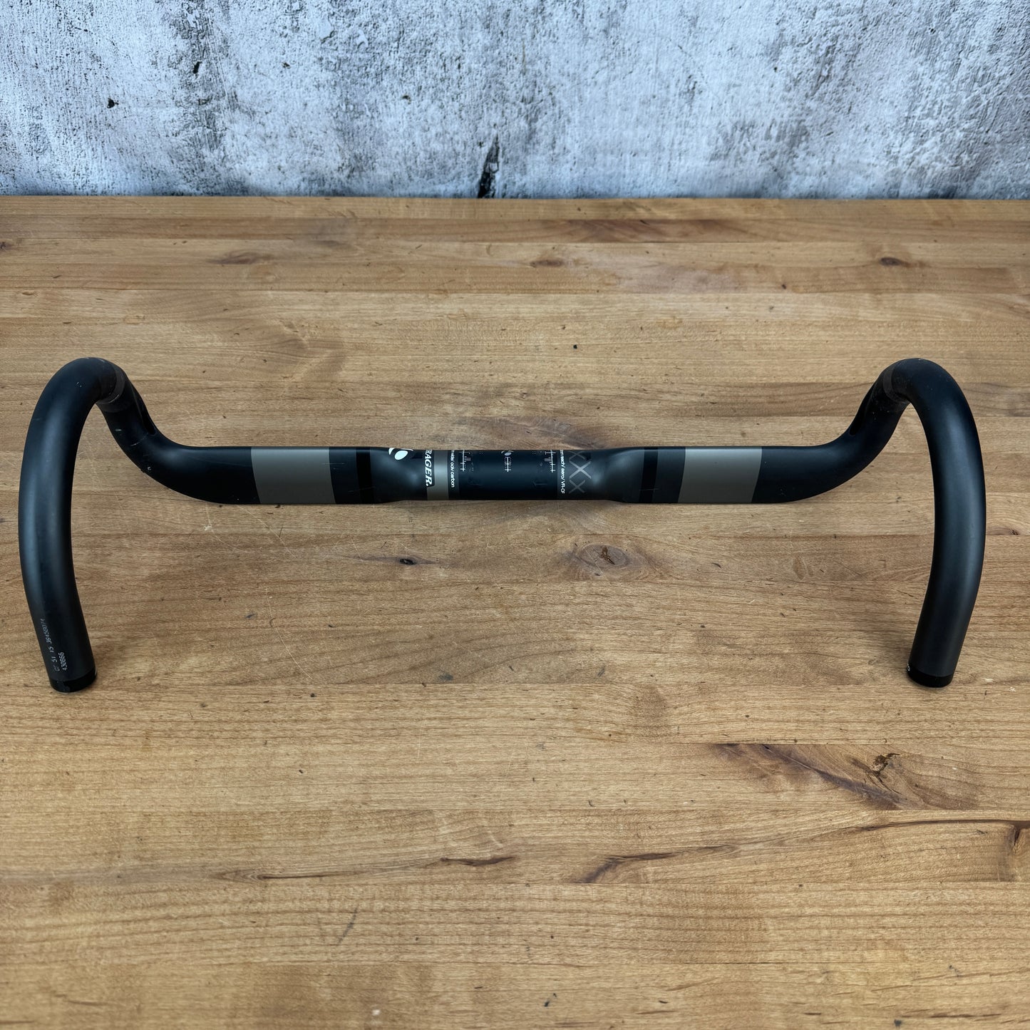 Bontrager XXX Aero VR-CF 44cm 31.8mm Carbon Bike Handlebar 235g