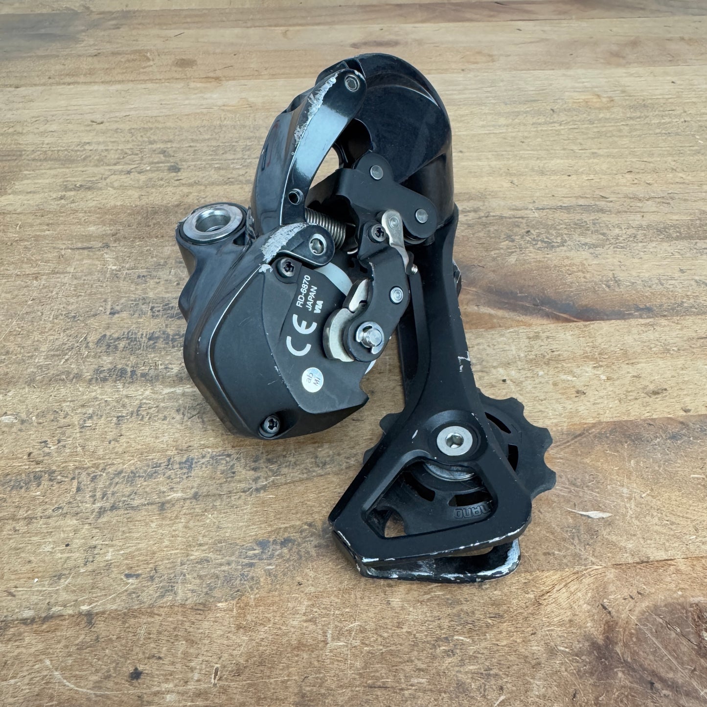 Shimano Ultegra Di2 RD-6870 Medium Cage 11-Speed Electronic Rear Derailleur 270g