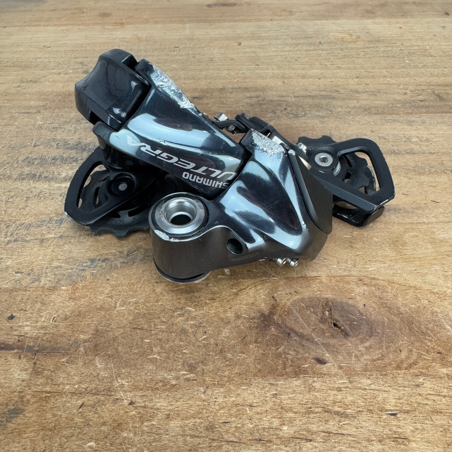 Shimano Ultegra Di2 RD-6870 Medium Cage 11-Speed Electronic Rear Derailleur 270g