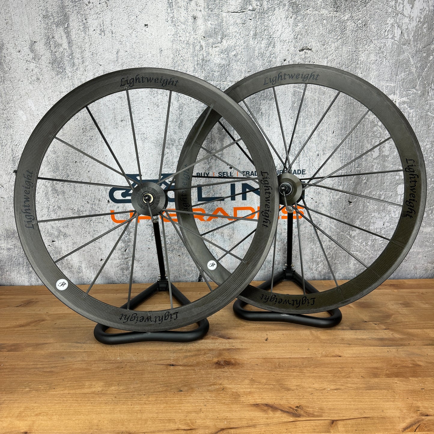 Lightweight Standard III C 16/20 Carbon Clincher Wheelset 700c Rim Brake 1192g