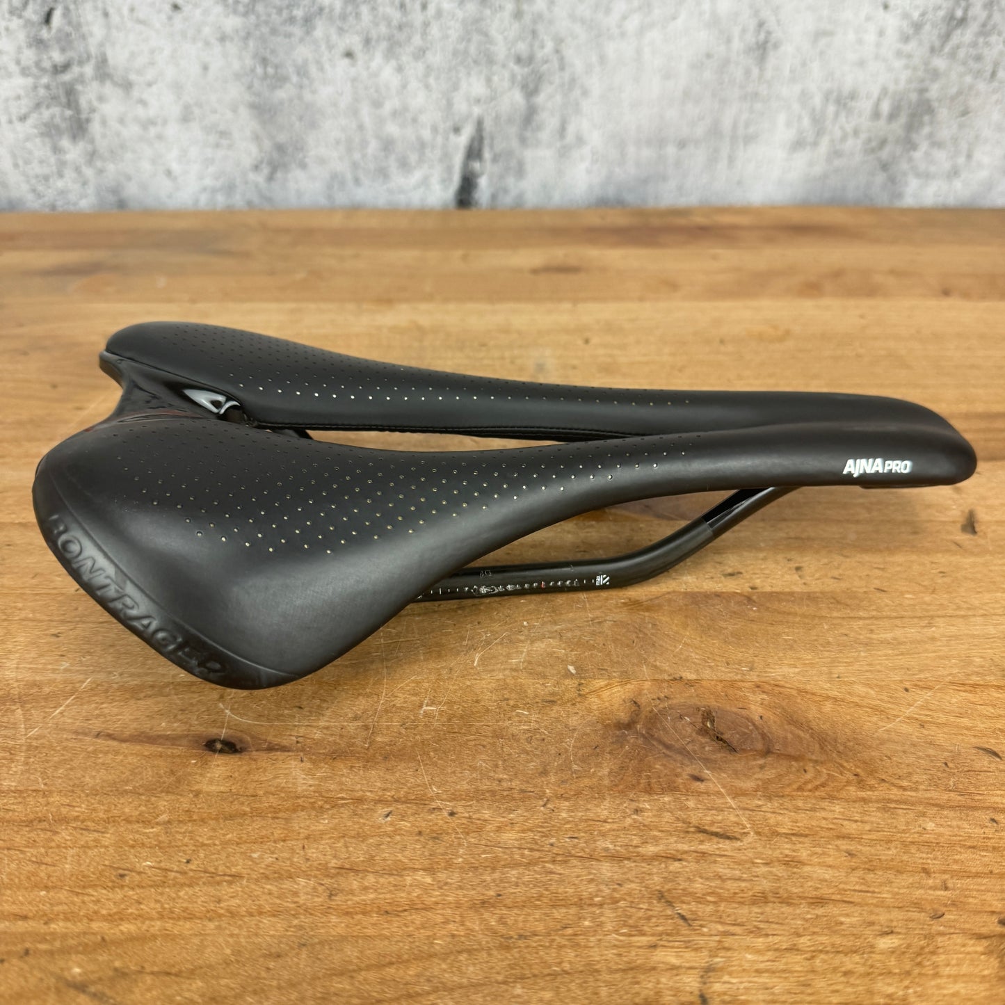 Bontrager Anja Pro 154mm 7x10mm Carbon Rails Bike Saddle 170g