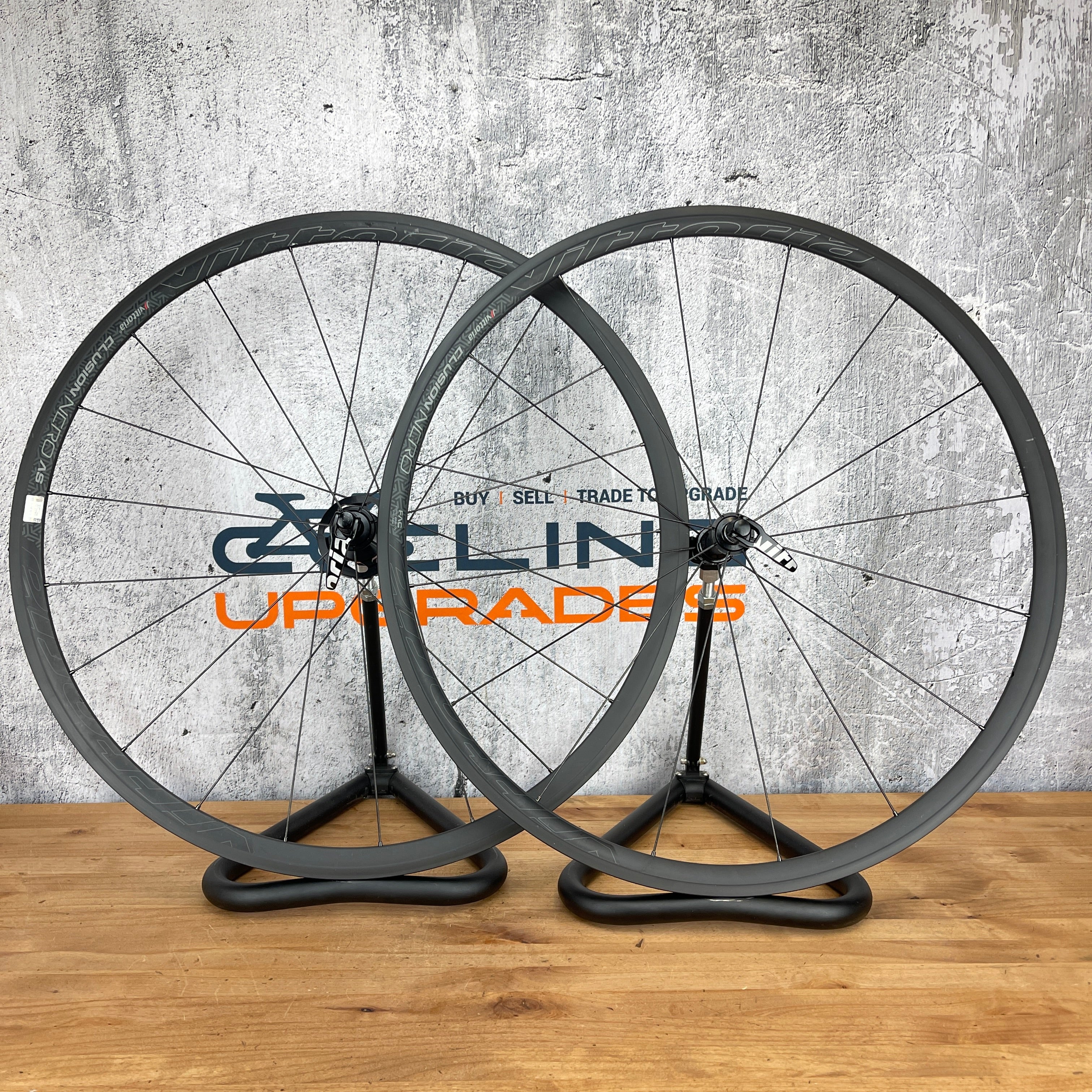 Low Mile! Vittoria Clusion Nero AS Alloy Clincher Rim Brake Bike Wheel –  CyclingUpgrades.com