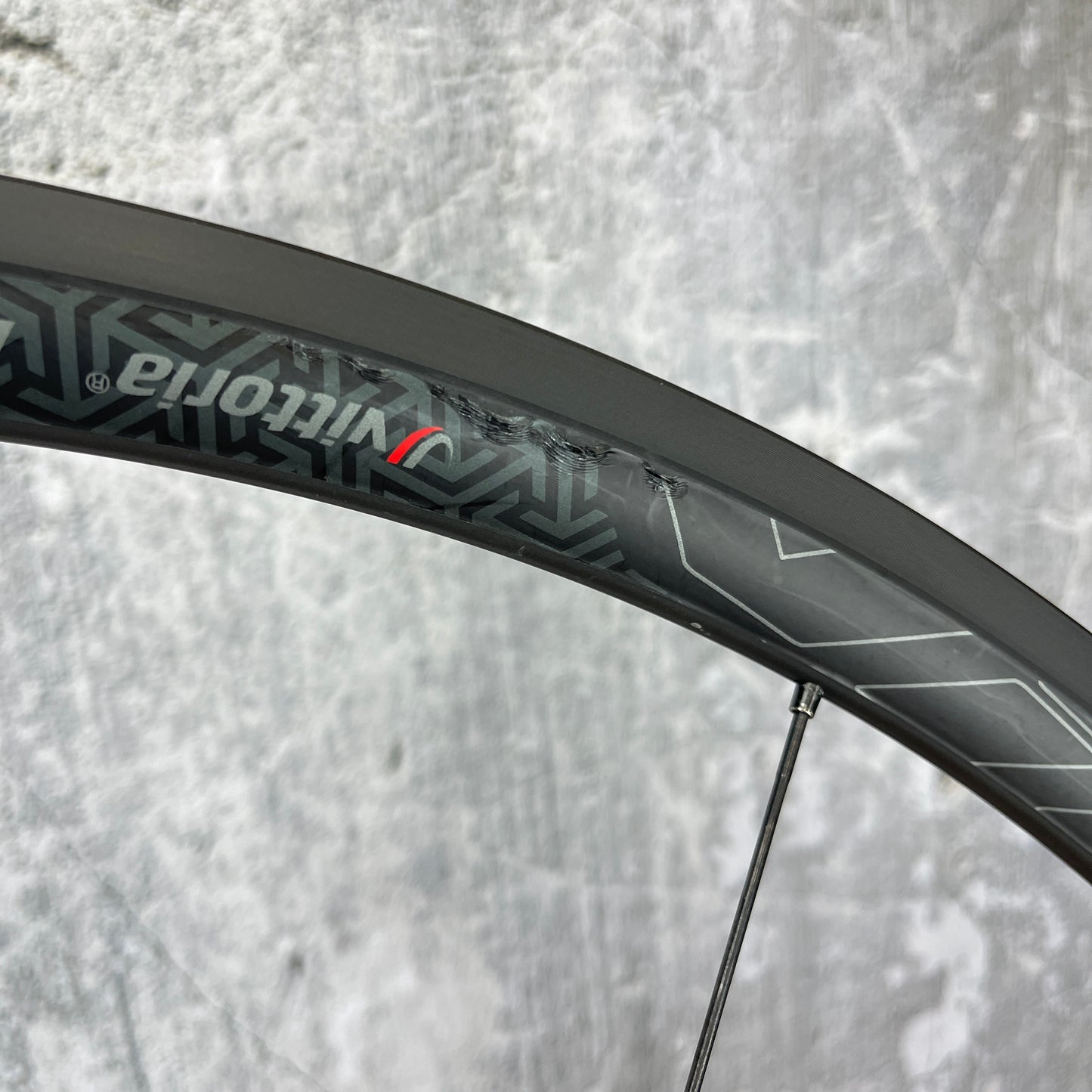 Low Mile! Vittoria Clusion Nero AS Alloy Clincher Rim Brake Bike Wheelset 700c 1680g