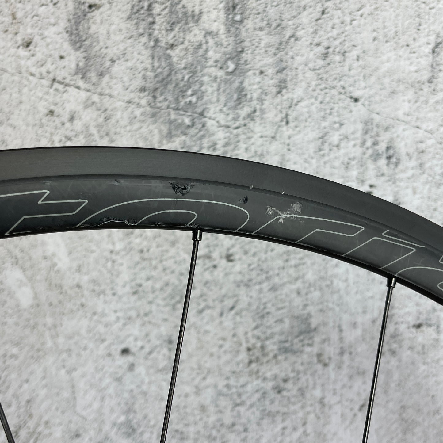 Low Mile! Vittoria Clusion Nero AS Alloy Clincher Rim Brake Bike Wheelset 700c 1680g