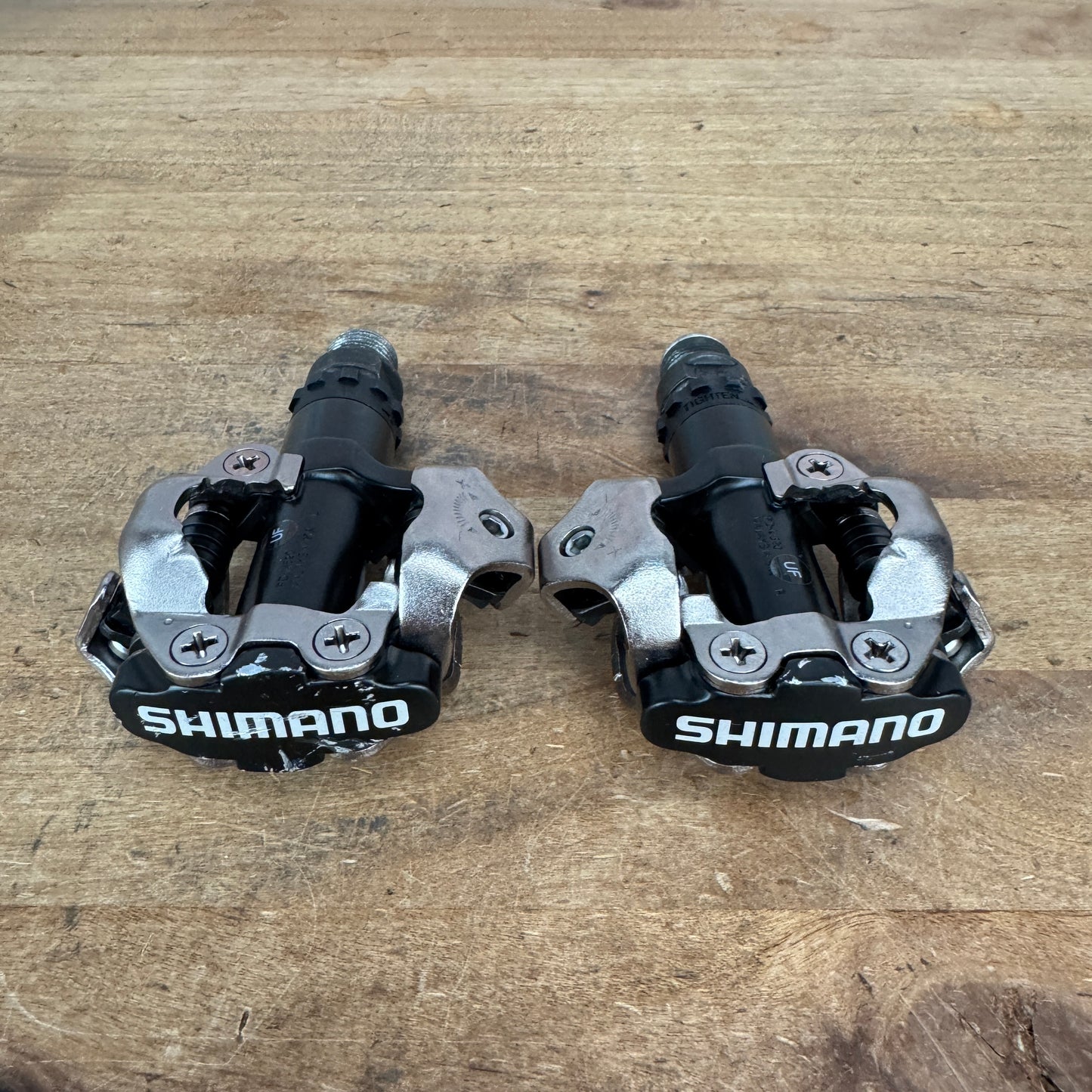 Shimano PD-M520 w/ Cleats Mountain Bike MTB Clipless Pedals