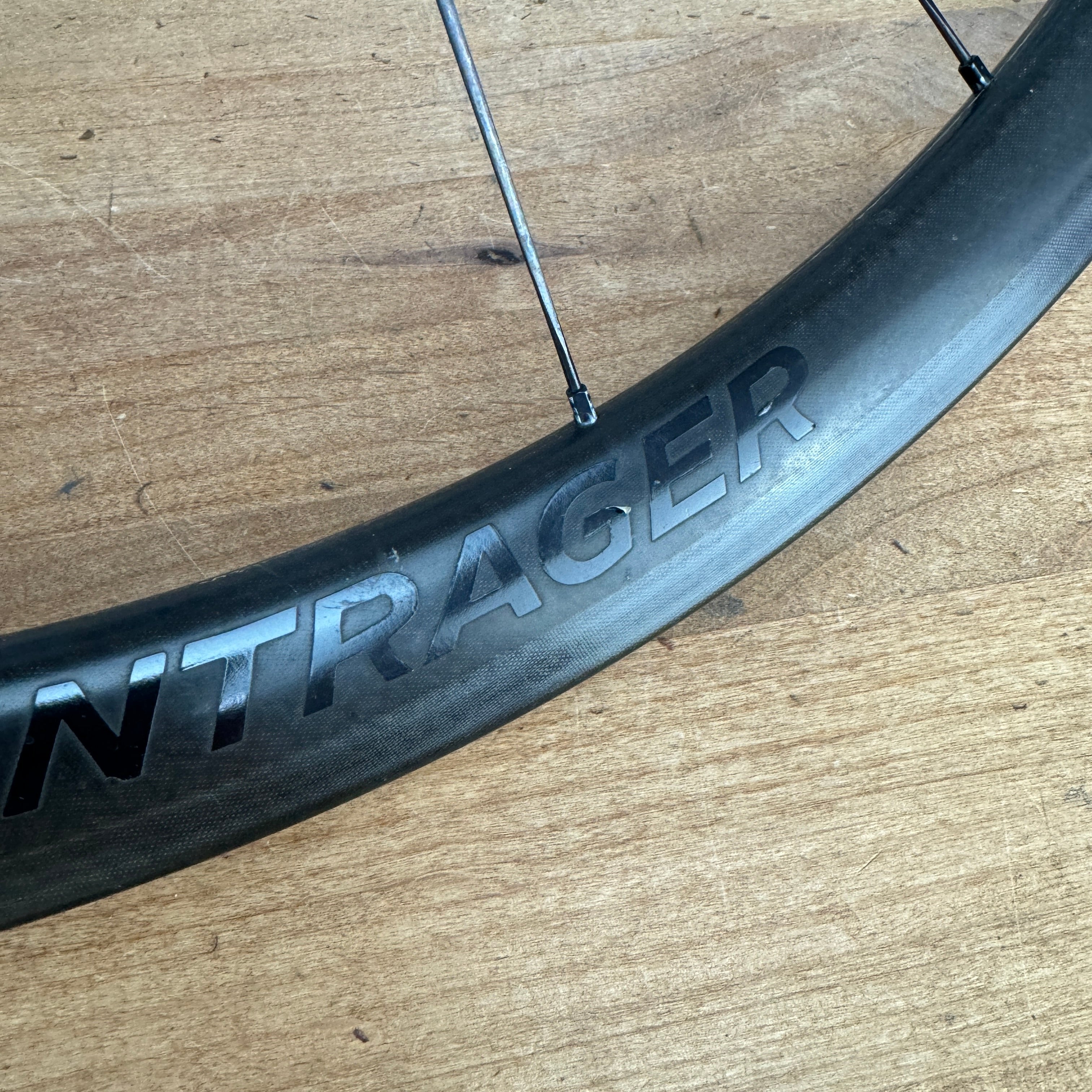 Bontrager aeolus pro 3 tubeless ready deals