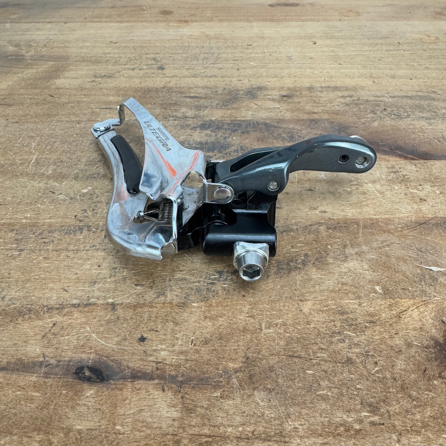 Shimano Ultegra FD-R6800 11-Speed Mechanical Braze-On Front Derailleur 88g