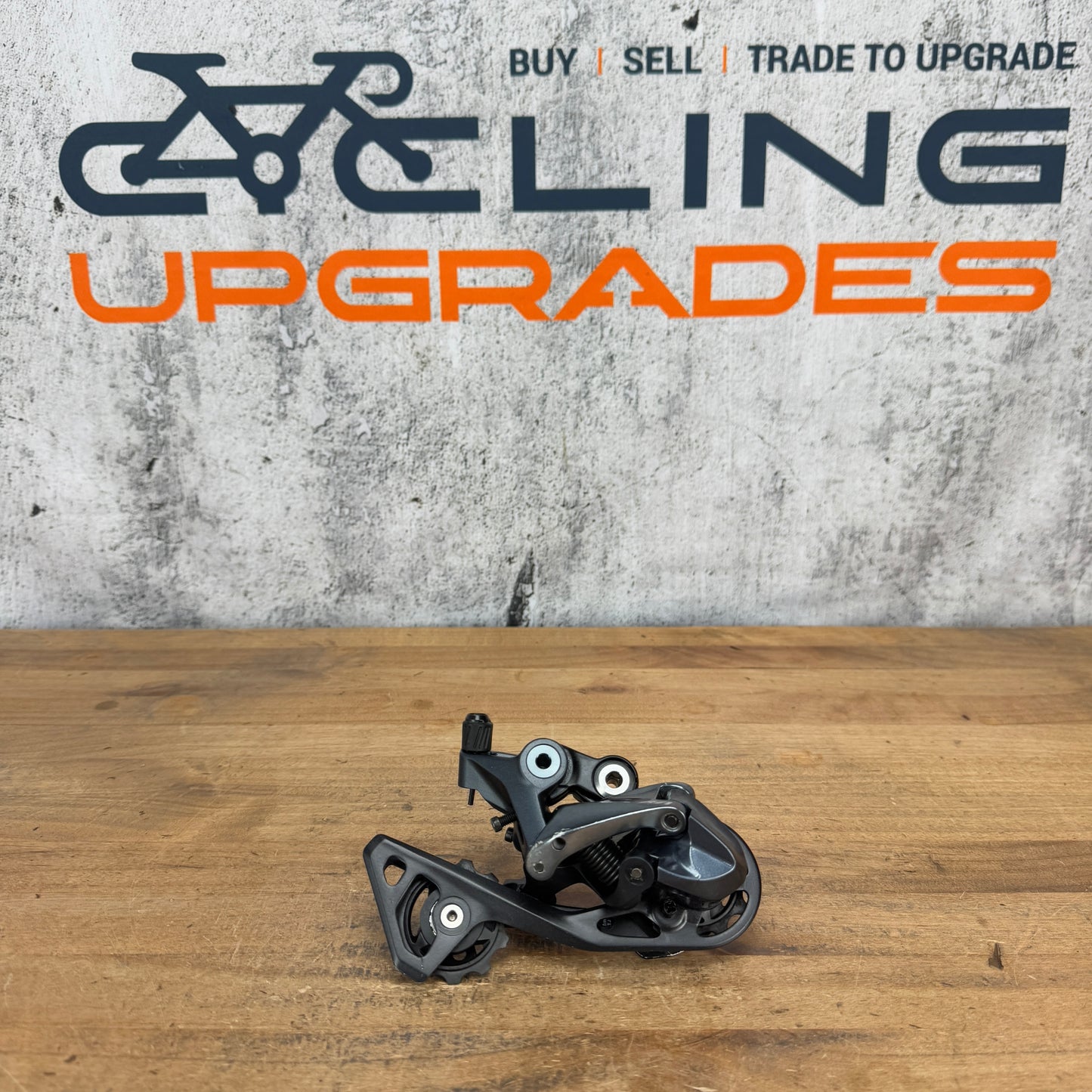 Shimano Ultegra RD-R8000-GS 11-Speed Mechanical 34t Max Cog Size Rear Derailleur