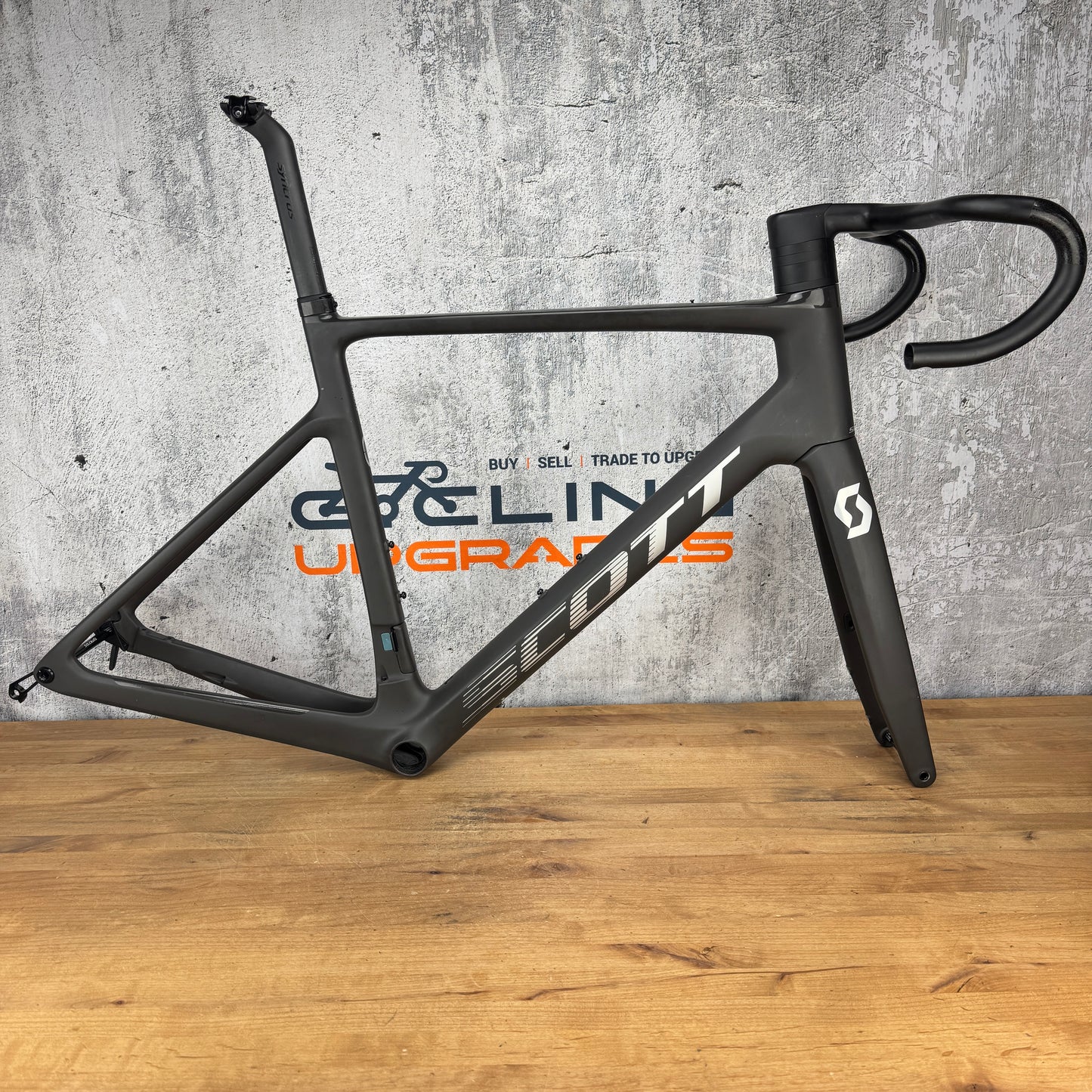 2022 Scott Addict eRIDE Ultimate HMX Large 56cm Carbon Frameset 2466g 700c