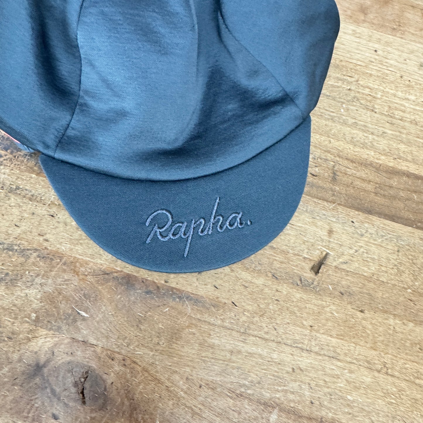 New! Rapha Winter Black/Red Hat Cycling Head Cap