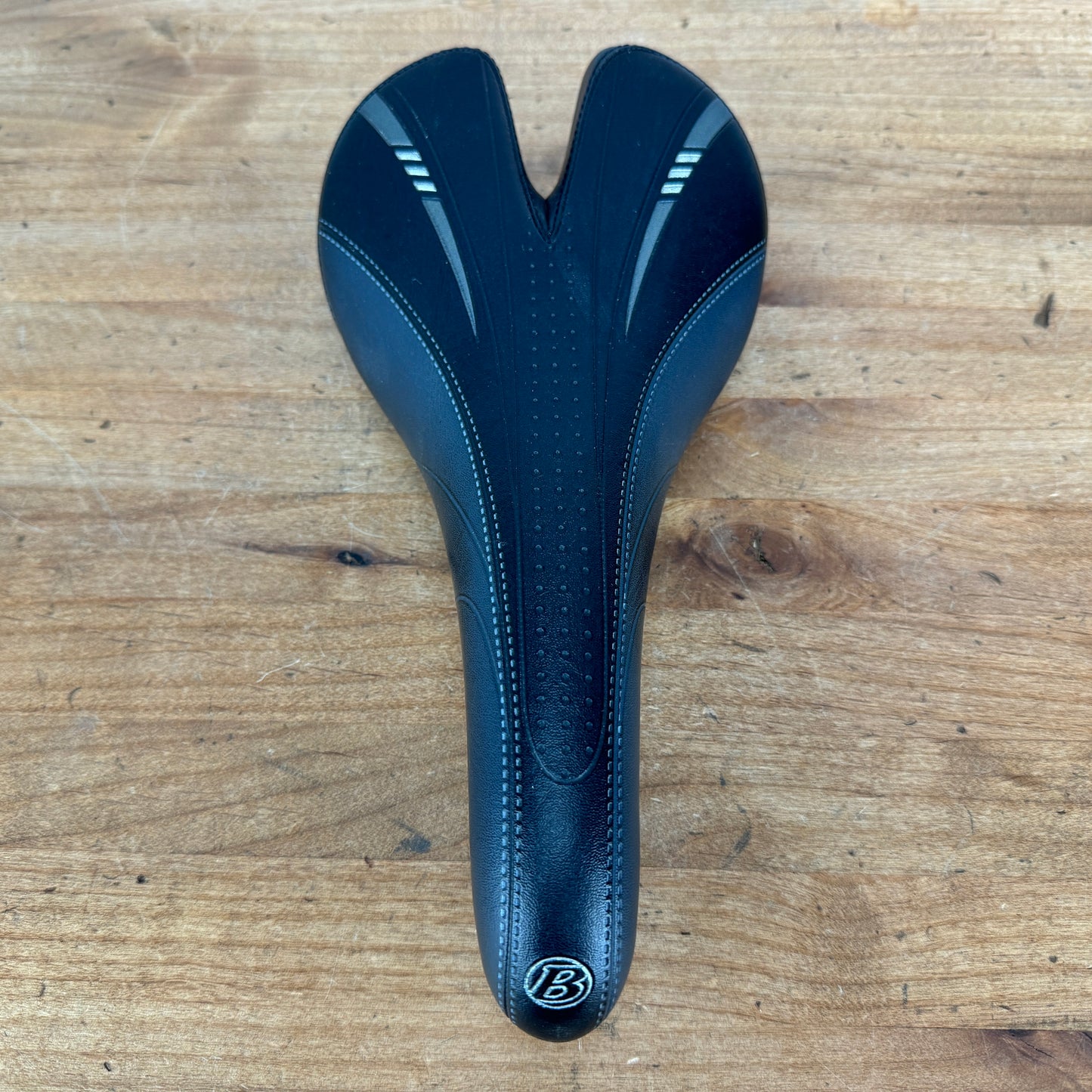 Bontrager 7x7mm Steel Rails 140mm Width Bike Saddle 286g