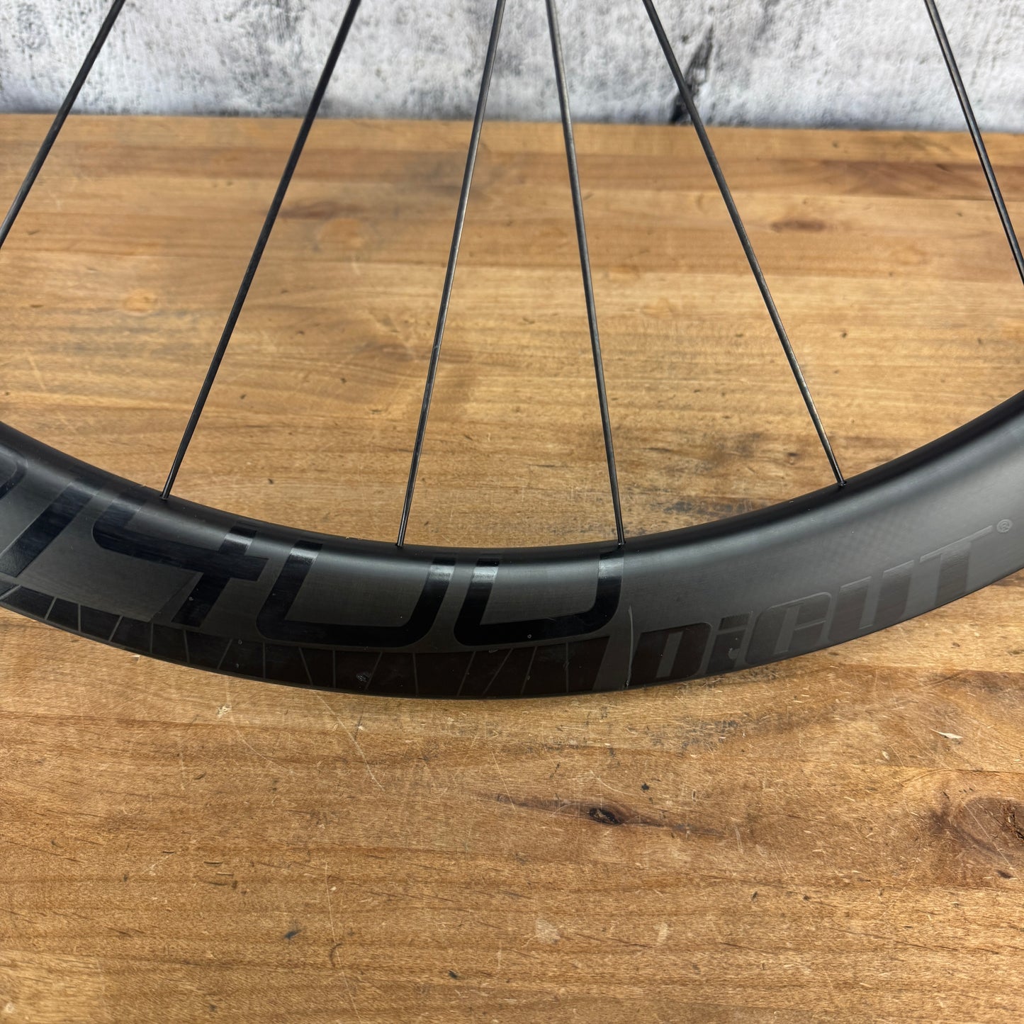 DT Swiss ARC 1400 Dicut 48mm Carbon Disc Brake Tubeless Front Wheel 700c 744g