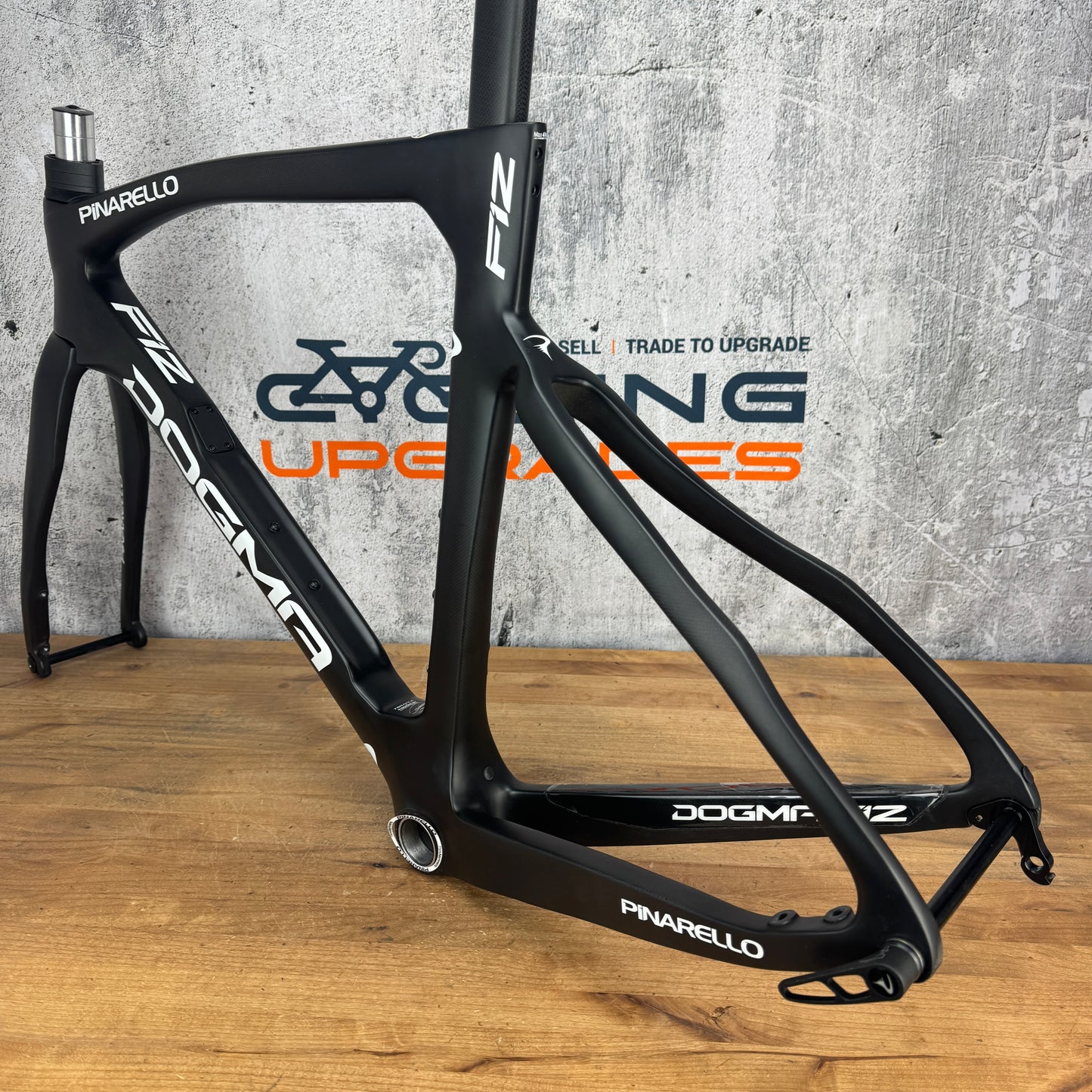 Mint! Pinarello Dogma F12 Disk 53 (54.5cm TT) Disc Brake Carbon Frameset 700c