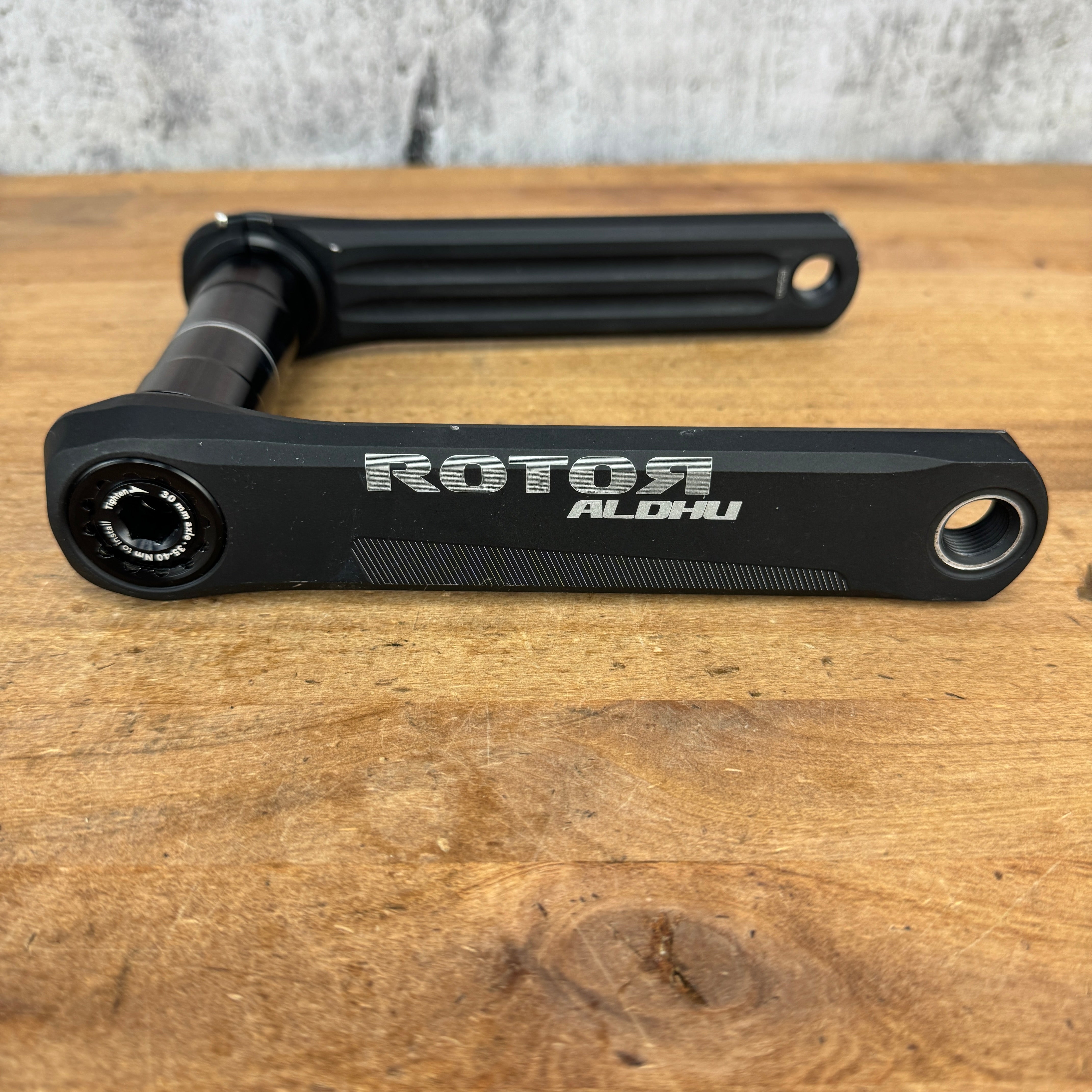 Rotor Aldhu 165mm Alloy Direct Mount Crankset Crank Arms 30mm Spindle –  CyclingUpgrades.com