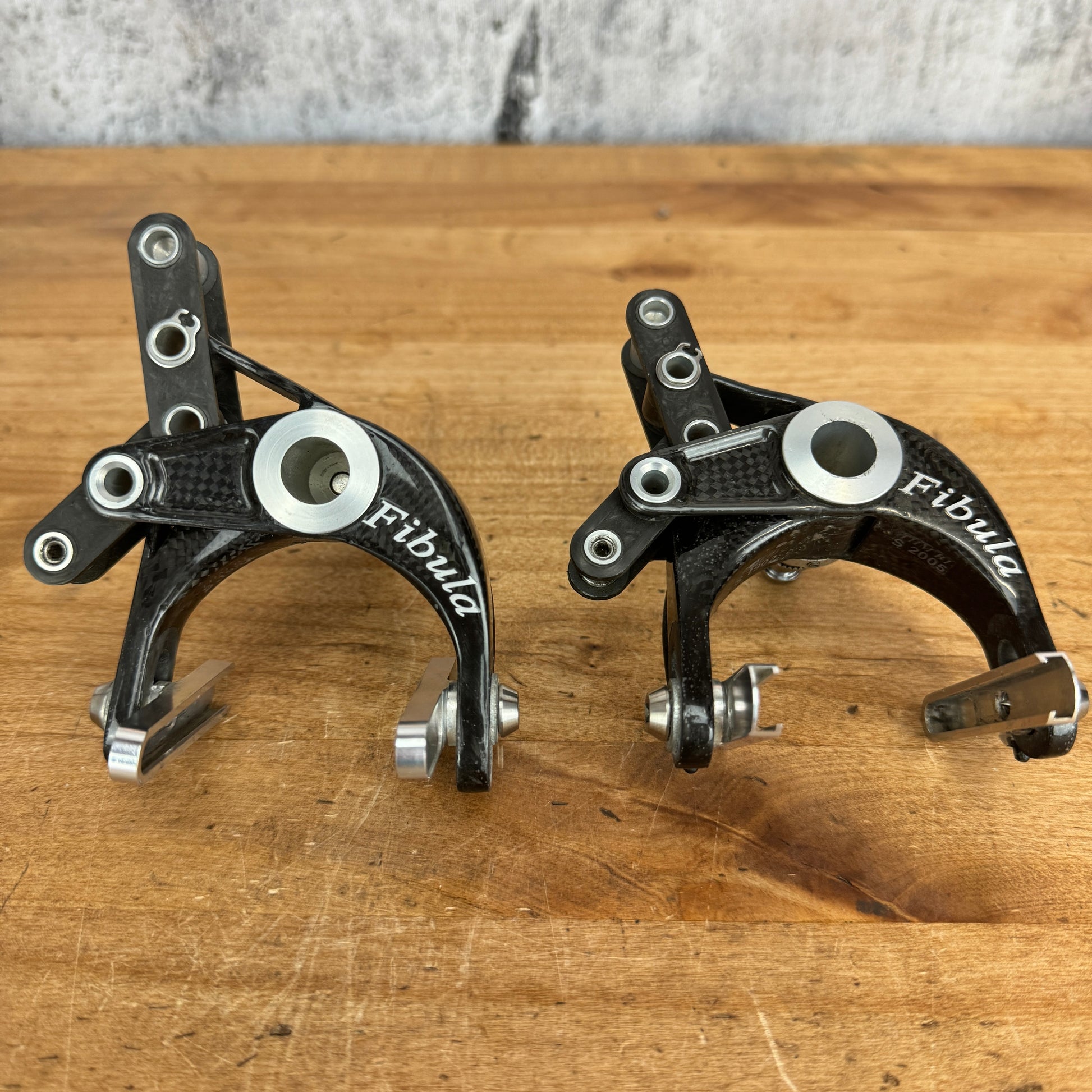 Light! THM Fibula Carbon Center Mount Road Bike Brake Calipers 143g