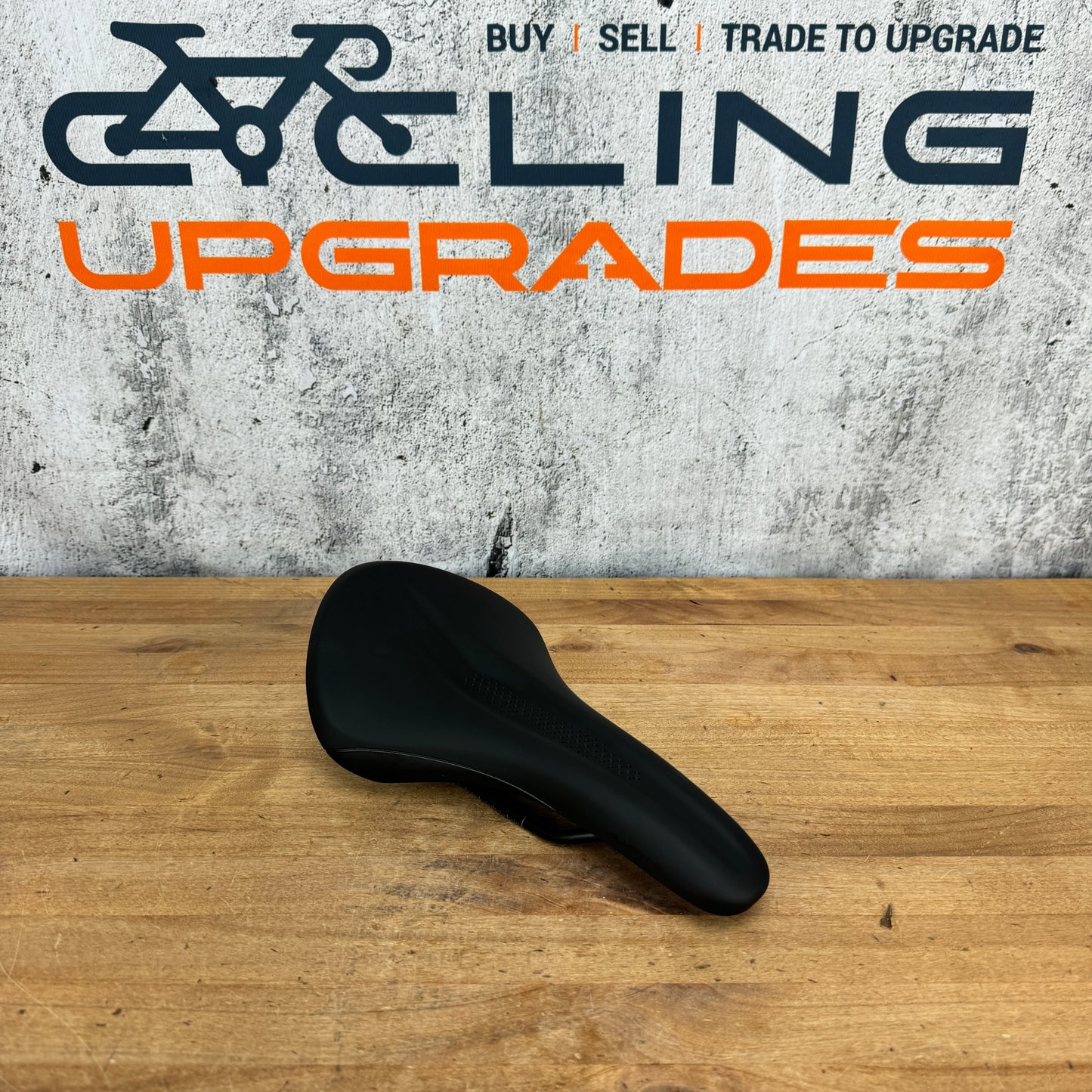 New Takeoff! Fizik Aliante Tempo 150mm Alloy Rails Bike Saddle 285g