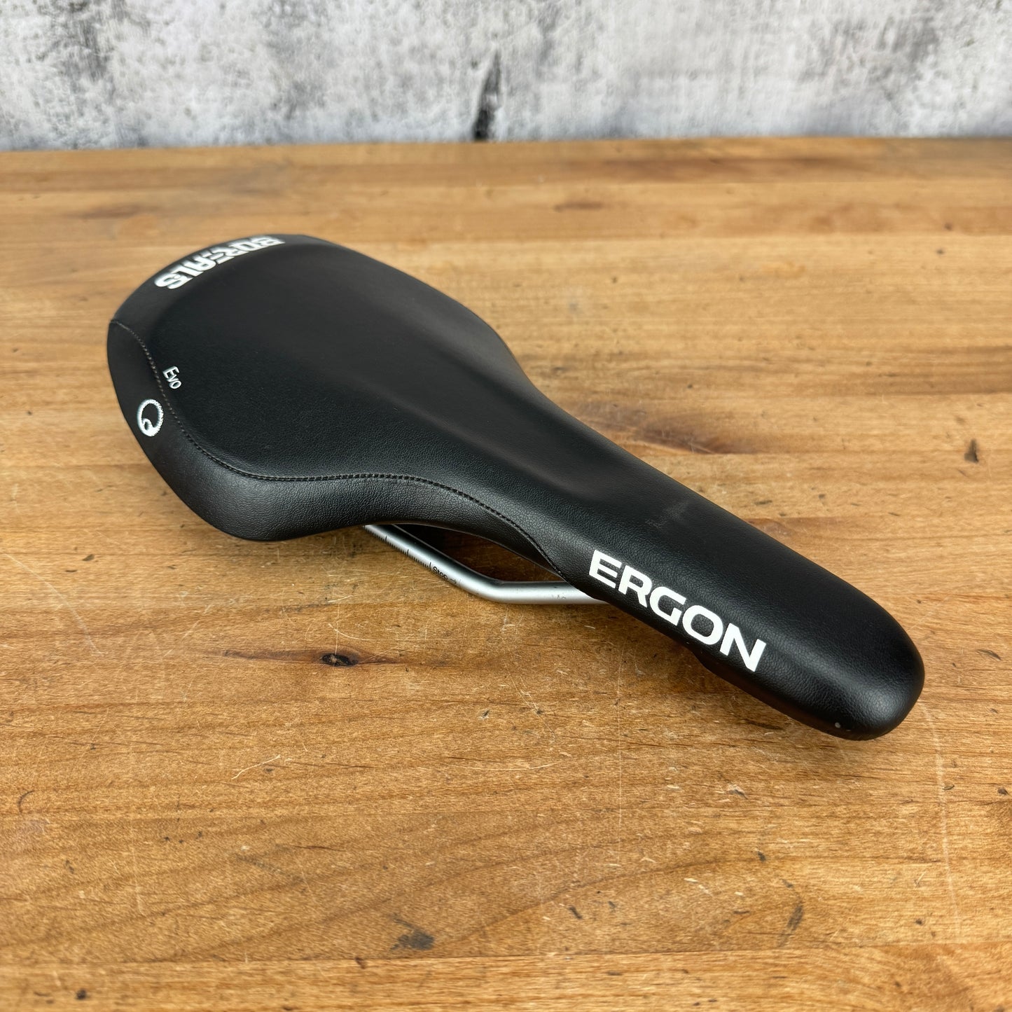 Ergon Borealis SME30 Evo 134mm 7x7mm Alloy Rails Bike Saddle 247g