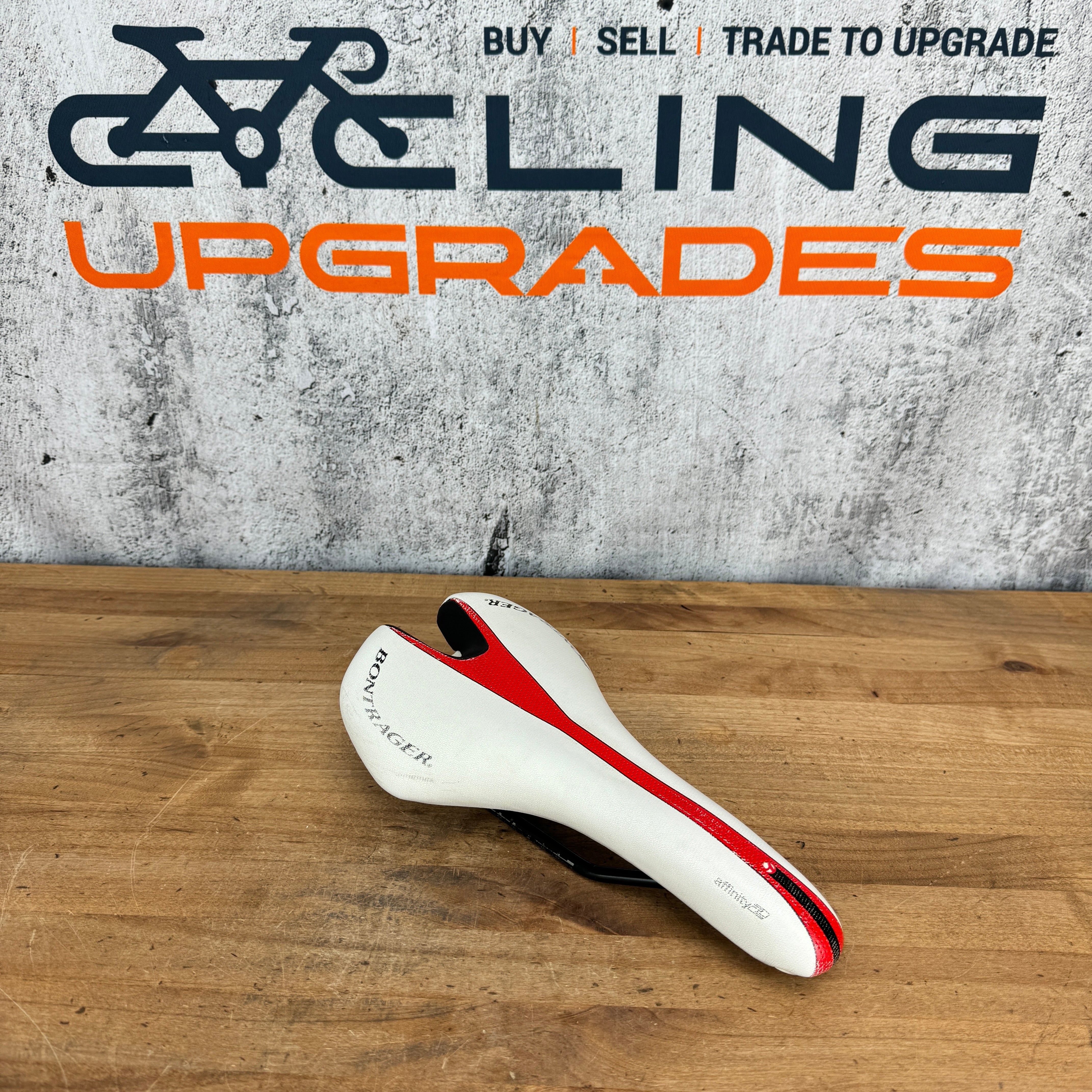 Bontrager Affinity 2 7x7mm Steel Rails 142mm Bike Saddle 272g CyclingUpgrades