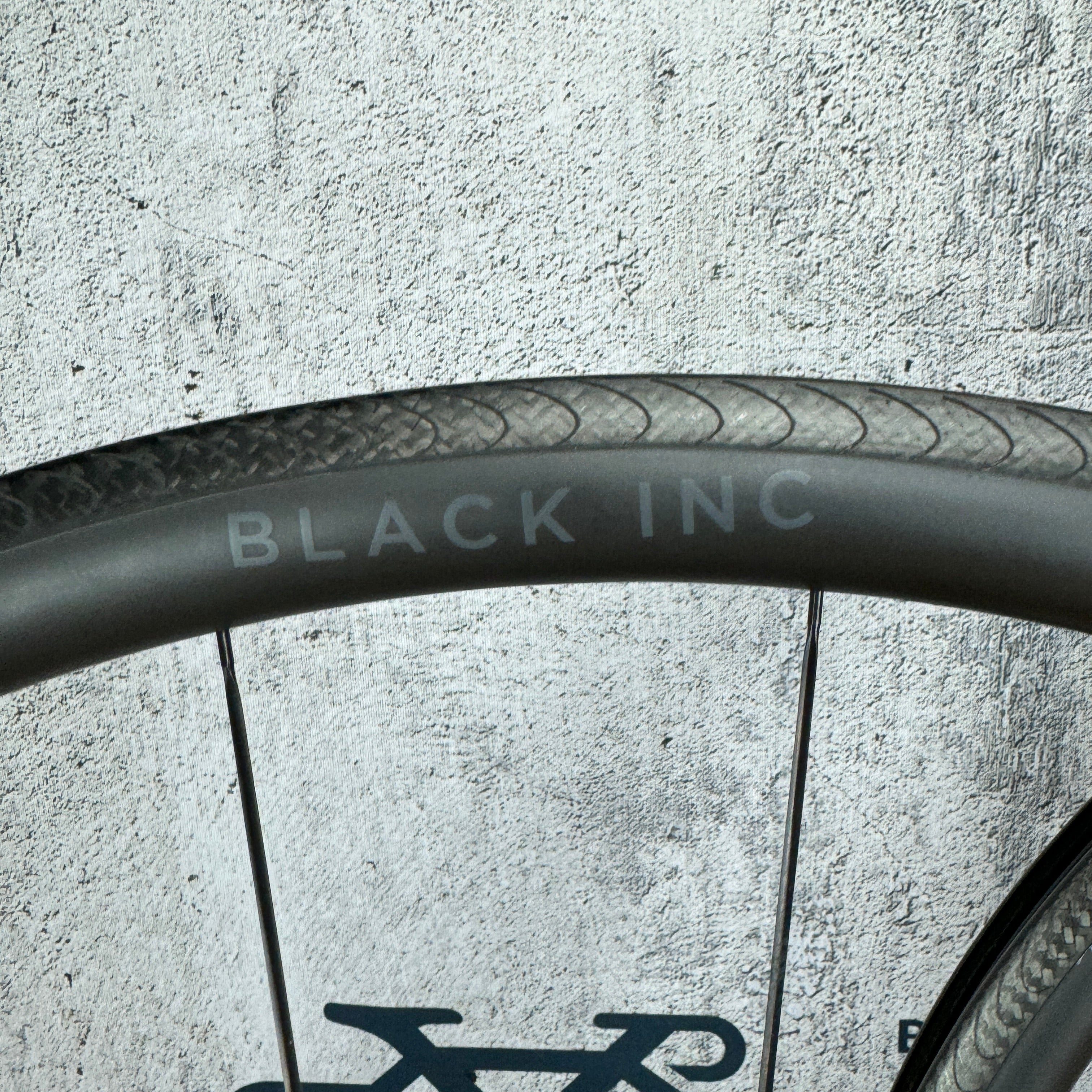 Black Inc Thirty 30 Carbon Tubeless Wheelset 700c Rim Brake Ceramicspe –  CyclingUpgrades.com