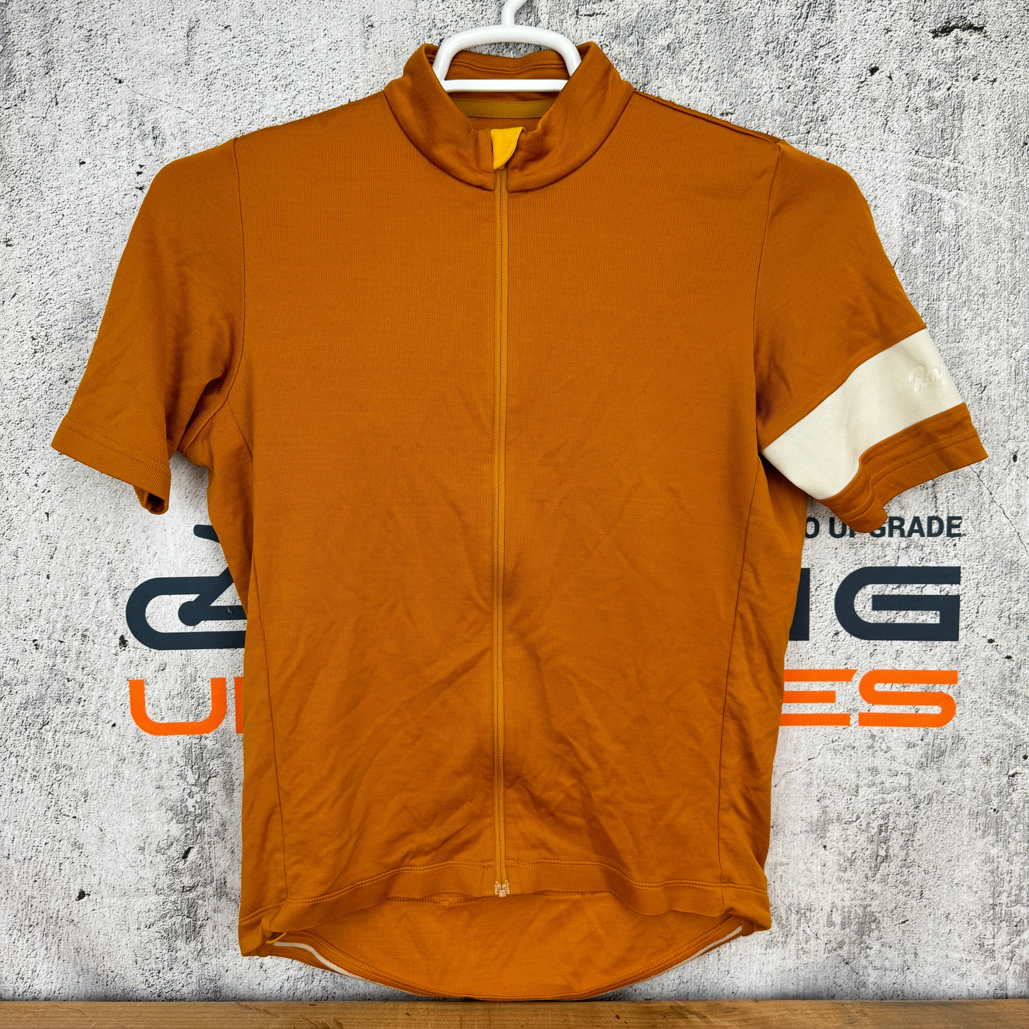 Ligh Wear Rapha Classic Men s Medium Dusted Orange White Merino Cyclin CyclingUpgrades