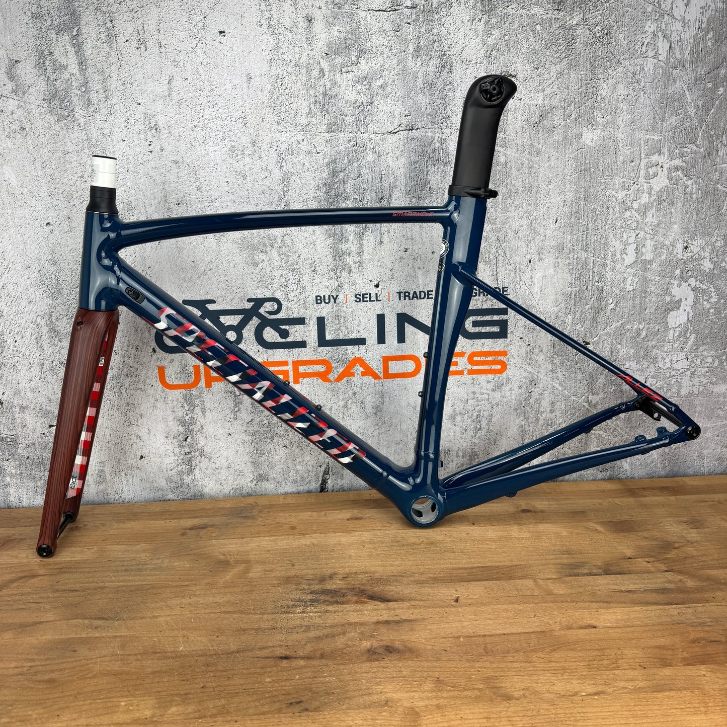 Mint! 2019 Specialized Allez Sprint 54cm Alloy Disc Frameset 700c Lumberjack