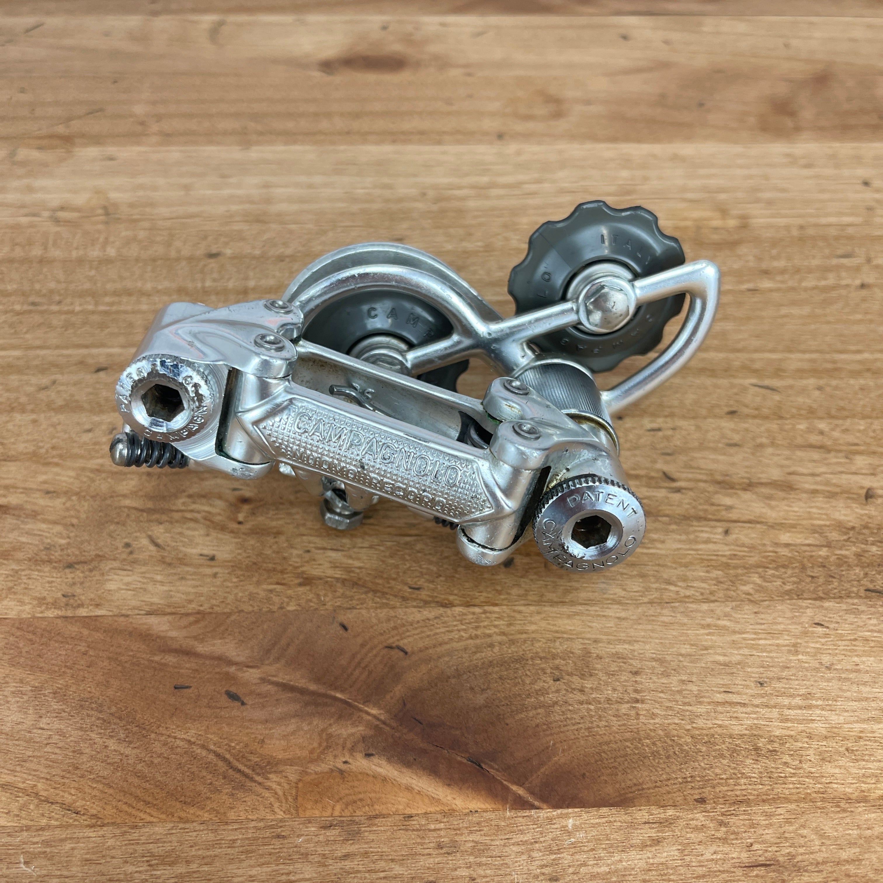 Campagnolo record rear derailleur online