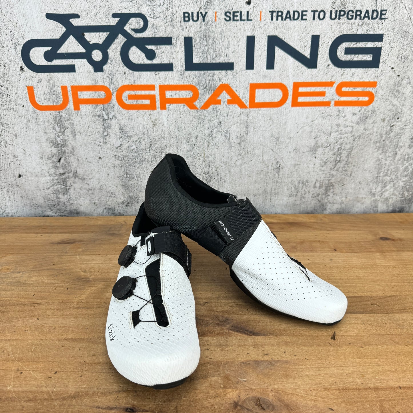 Fizik Stabilita Carbon 45.5 EU BOA 3-Bolt White Road Bike Cycling Shoes