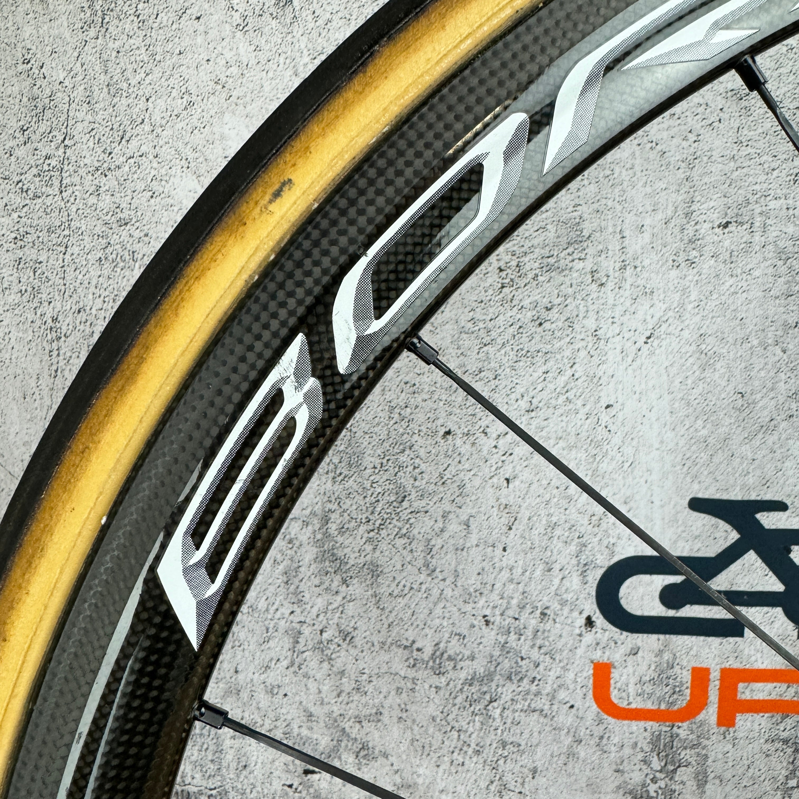 Campagnolo Bora Ultra 35 AC3 Tubular Rim Brake Carbon Wheelset + FMB T –  CyclingUpgrades.com