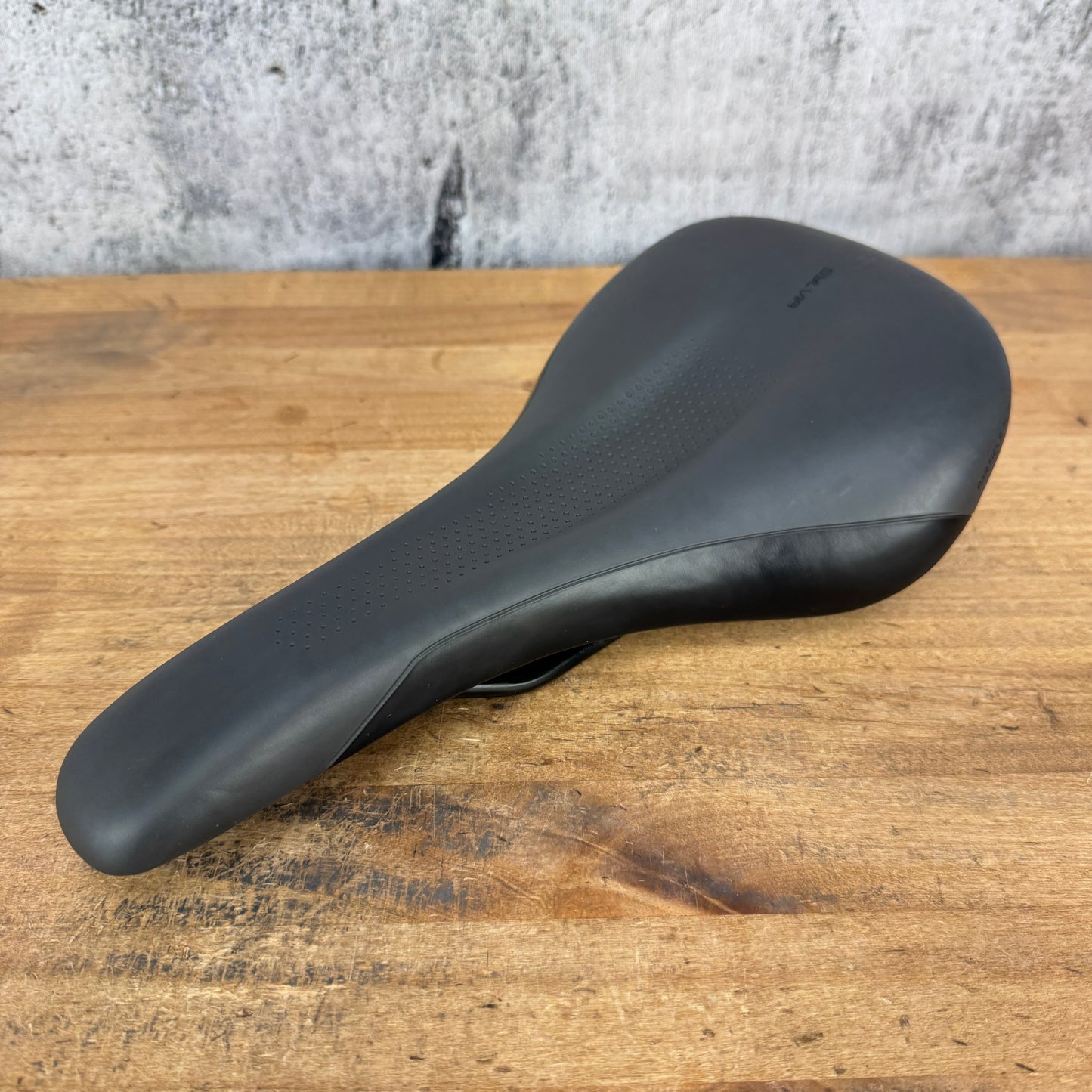 Low Mile! Liv Sylvia Particle Flow 150mm 7x7mm Steel Rails Bike Saddle