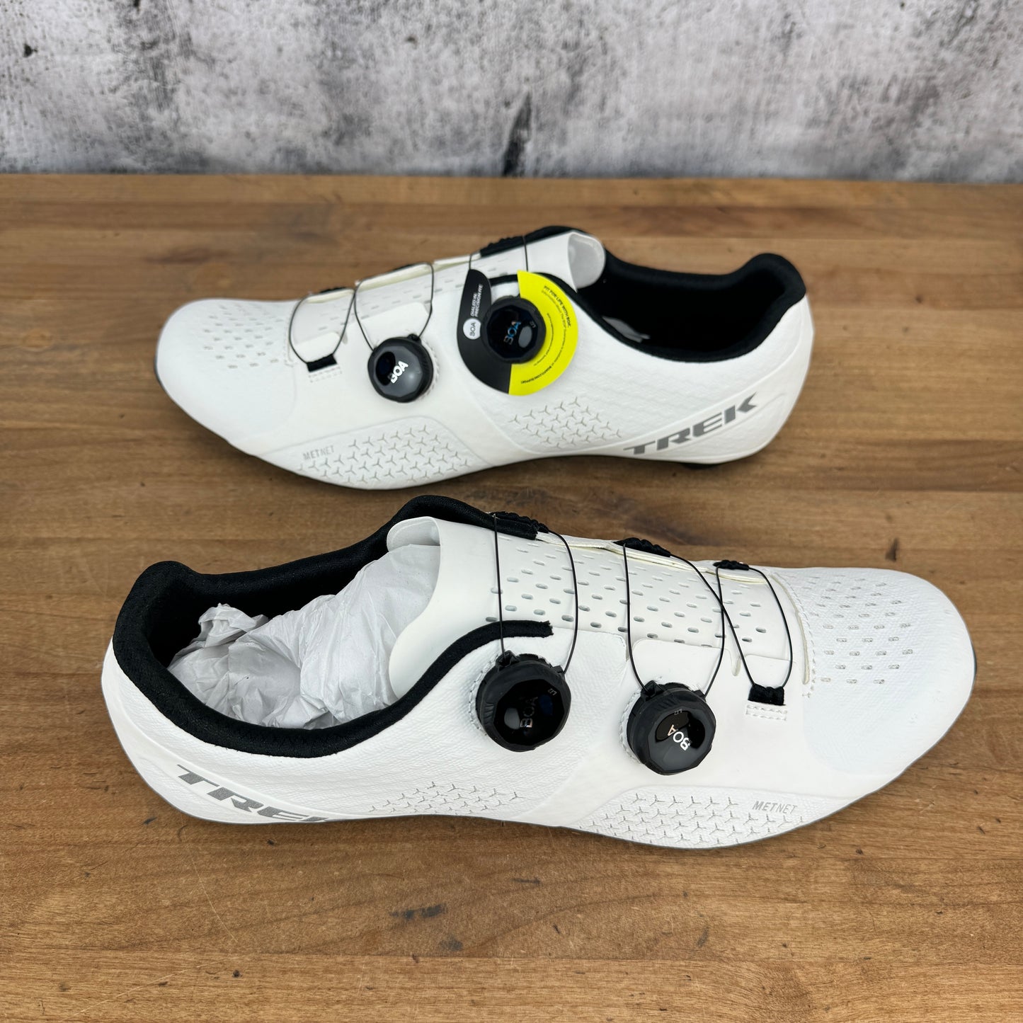 New! Trek Velocis Road White EU 47 BOA Dial 3-Bolt Men's Cycling Shoes MSRP $250