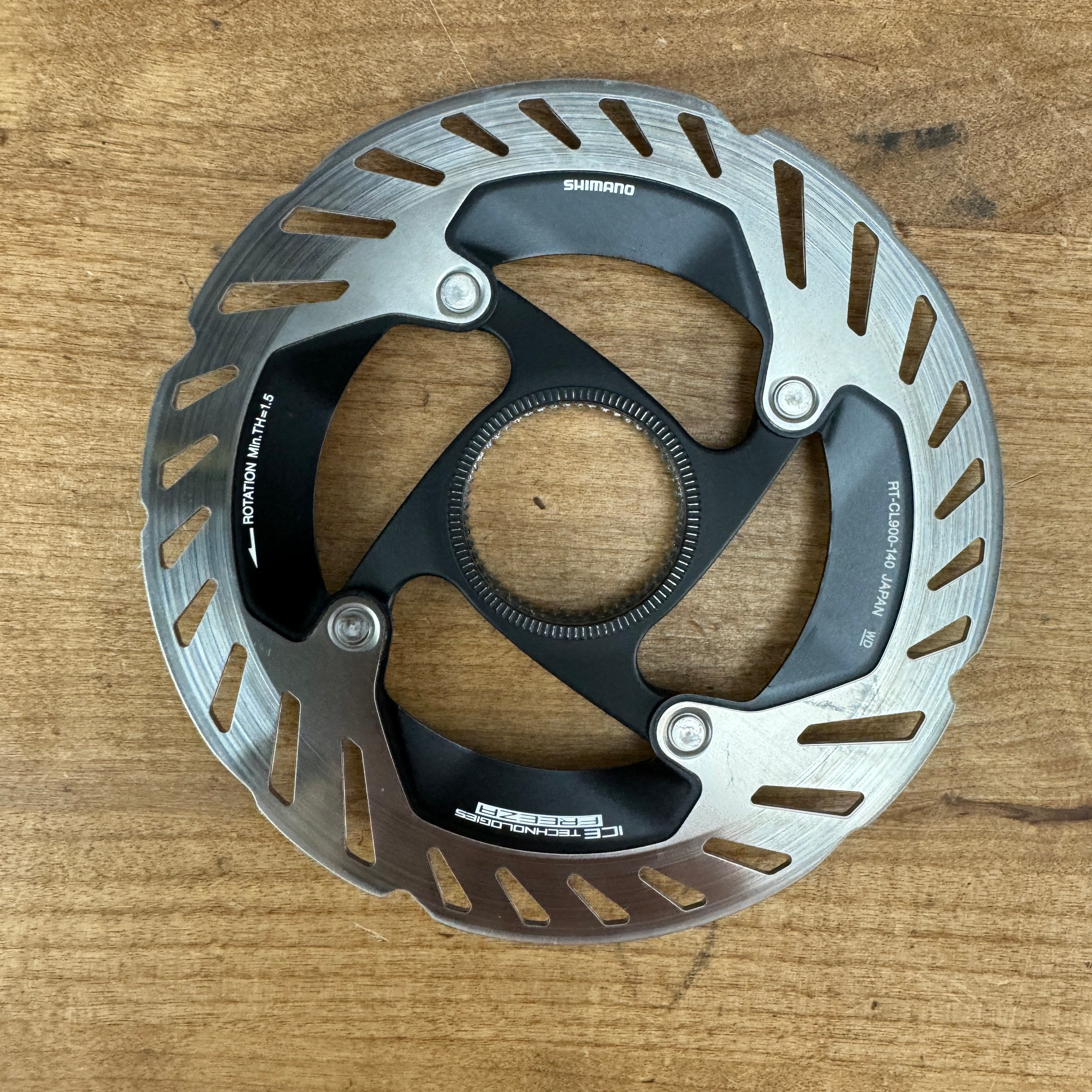 Shimano Disc Brake Rotors SMRT900 140mm(2) with a free 2024 bottle