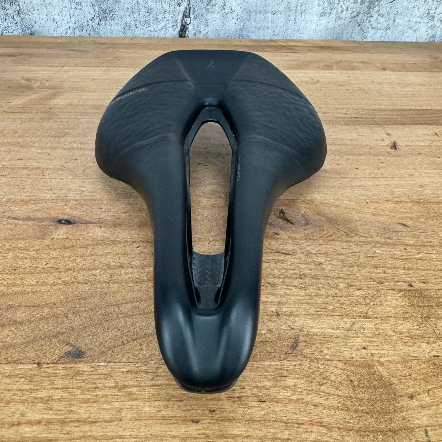 Specialized Power Pro w/ Elaston 143mm 7x7mm Hollow Ti Rails Bike Saddle 225g