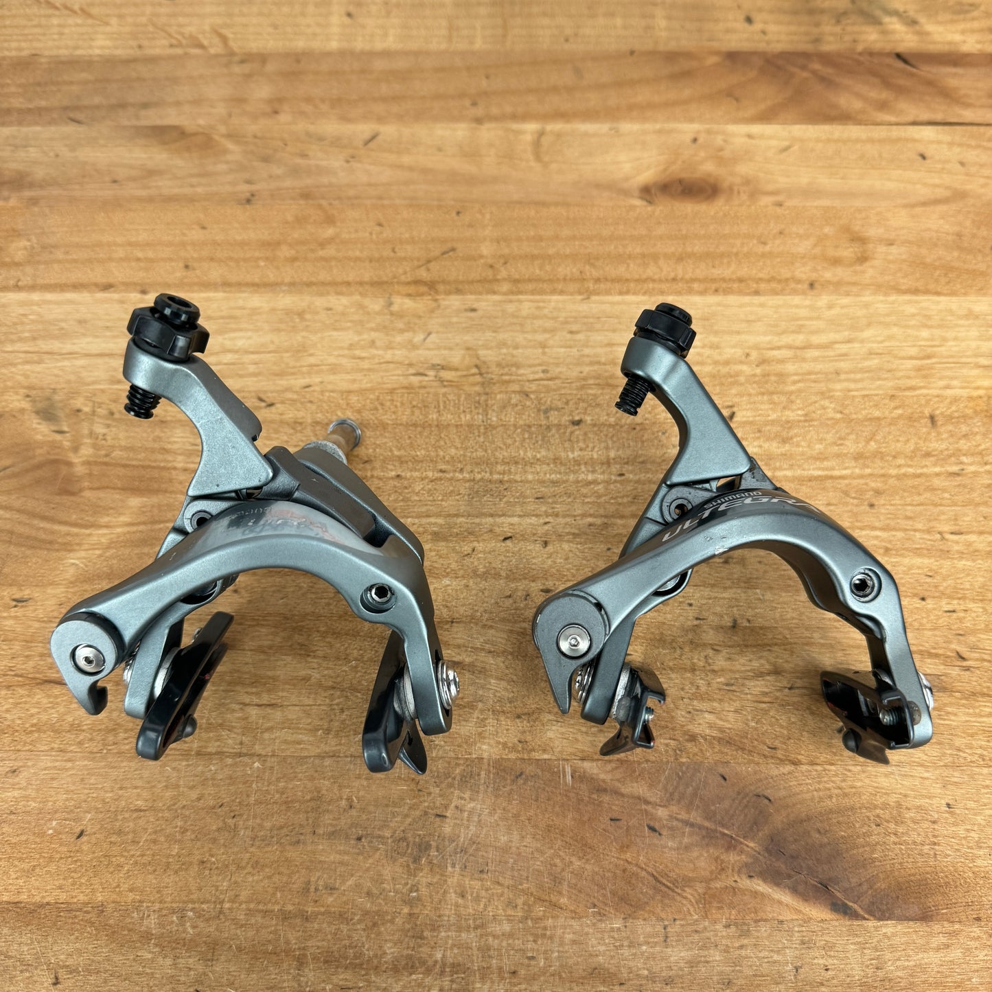 Shimano Ultegra BR-6800 Center-Mount Brakeset Rim Brake Calipers