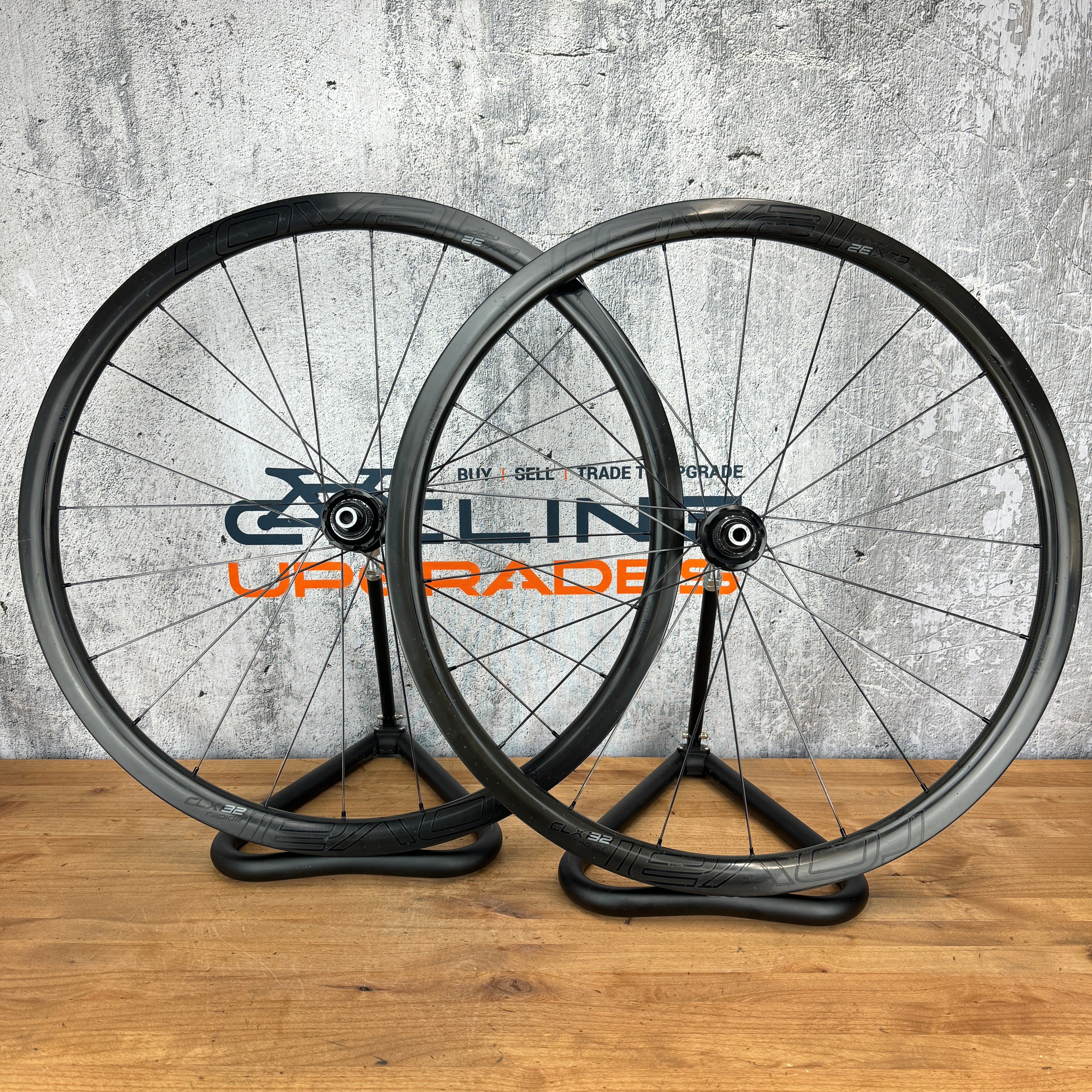 Roval CLX 32 Carbon Tubeless Disc Brake Road or Gravel Bike