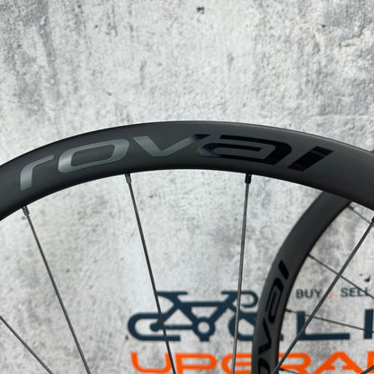 Low Mile! Roval Terra CLX Carbon Tubeless Disc Brake Gravel Wheelset 700c 1312g