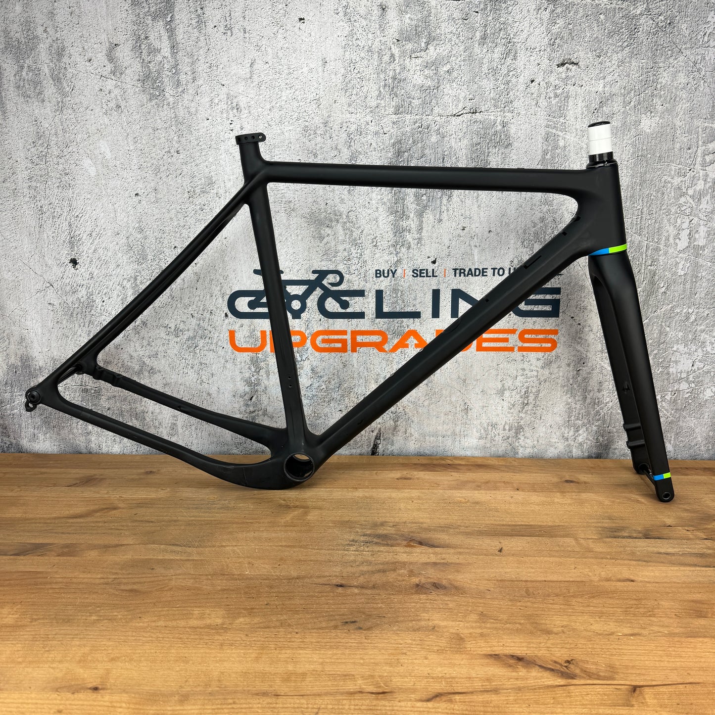 Low Mile! Open U.P.P.E.R Medium 54cm Carbon Gravel Bike Disc Frameset 700c 1492g