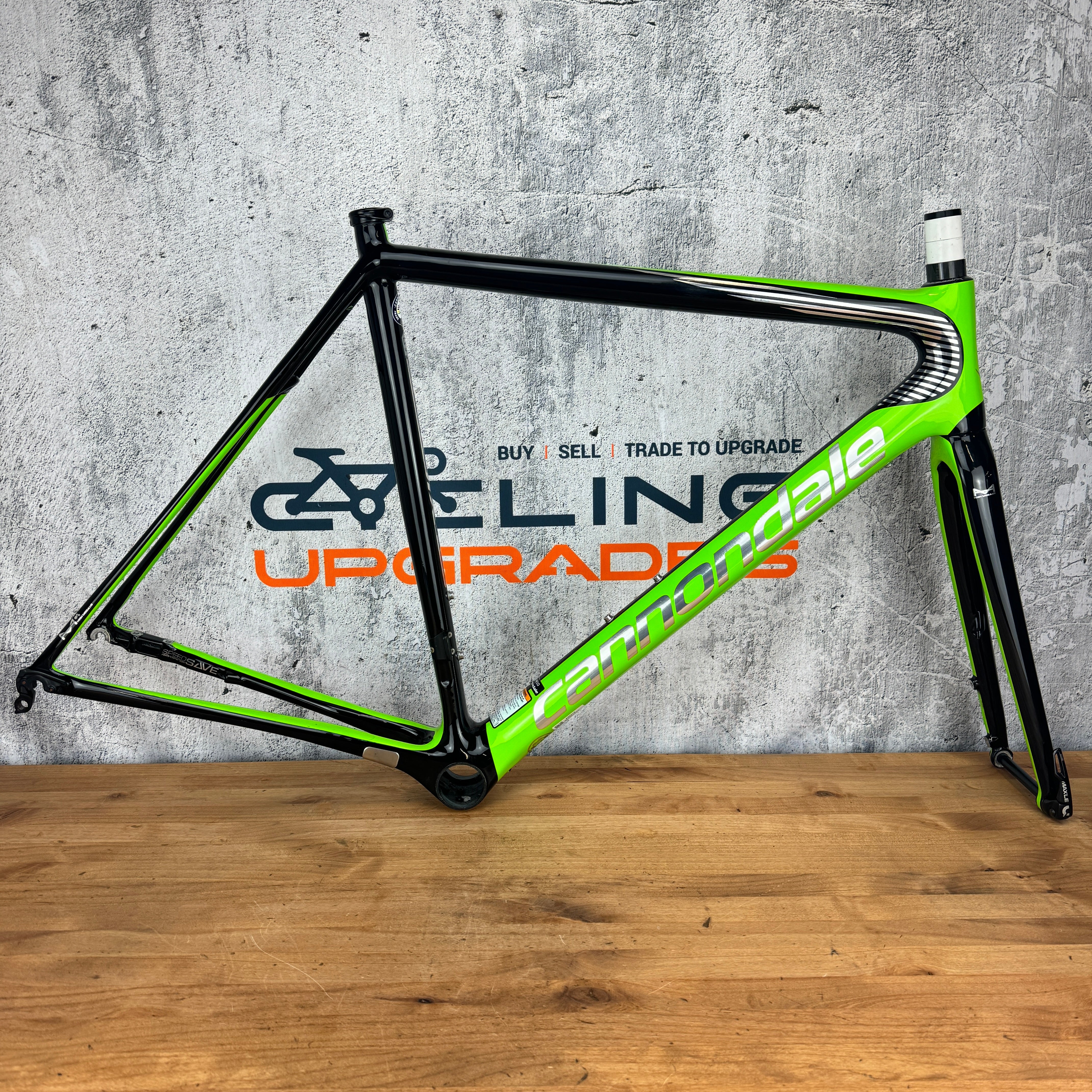 2018 Cannondale Supersix Evo Hi-Mod 54cm Carbon Disc Frameset 700c 141 –  CyclingUpgrades.com