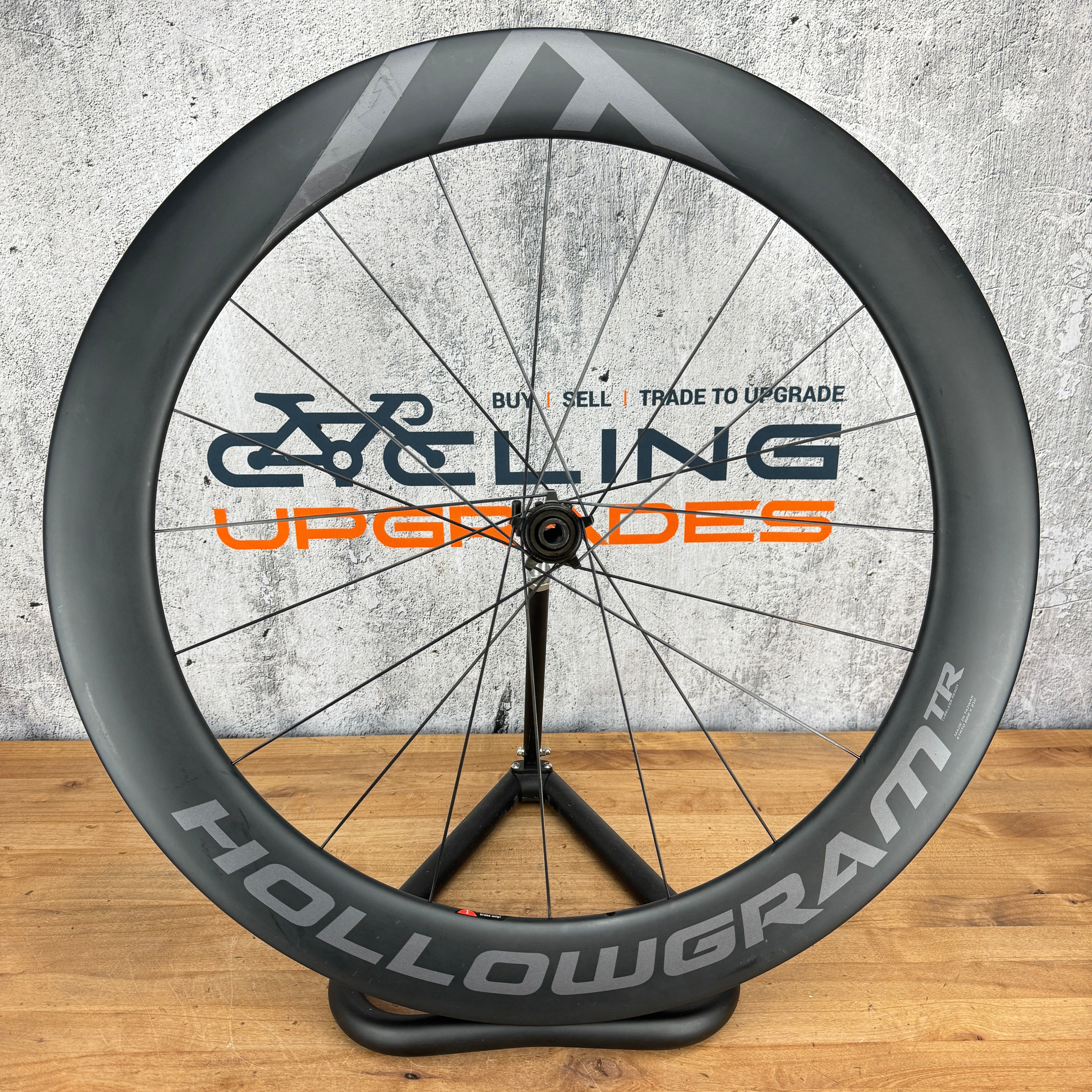 Cannondale HollowGram Knot 64 Carbon Tubeless Carbon Disc Brake Front –  CyclingUpgrades.com