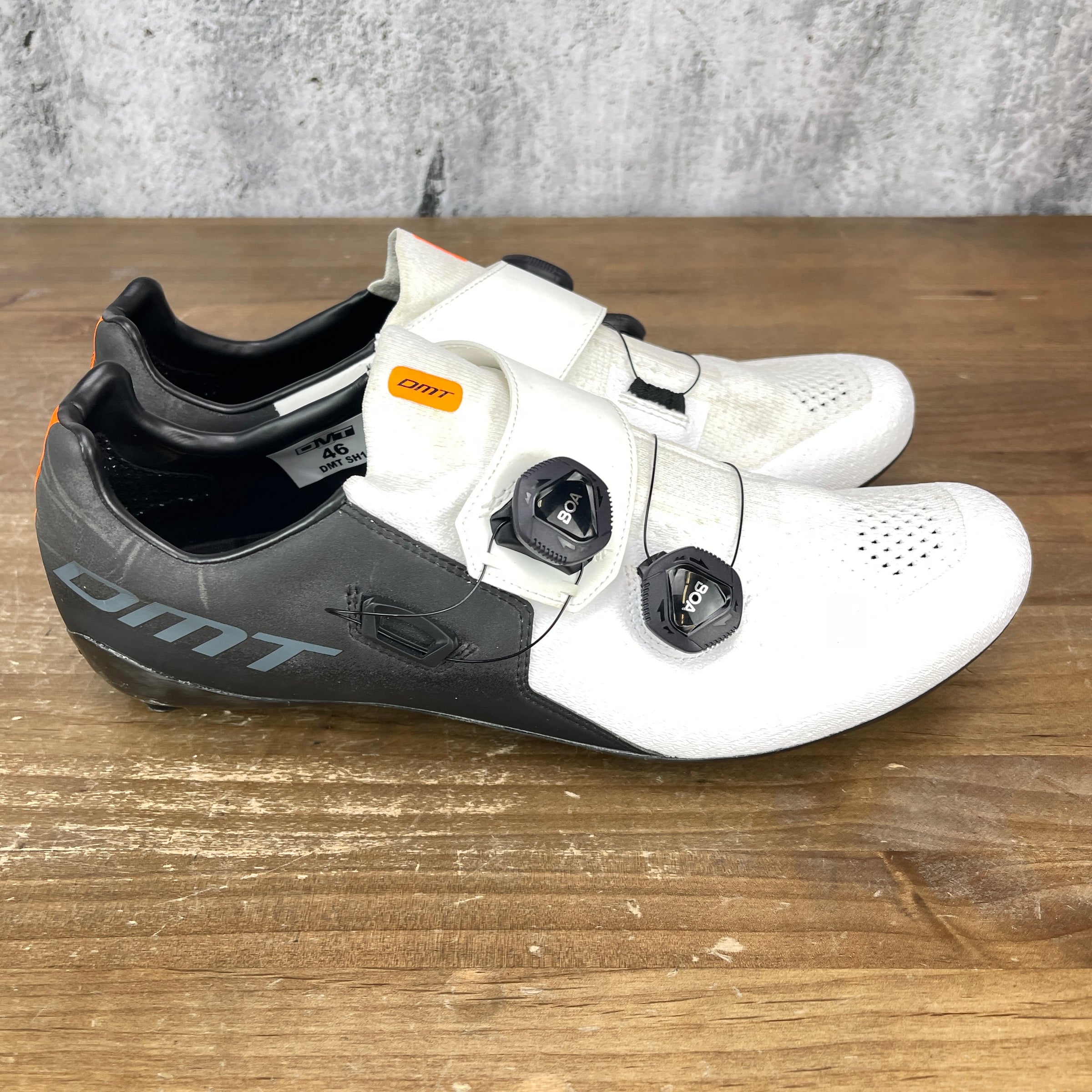 DMT SH1 Cycling Shoes Men's Size EU 46 Road Cycling Shoes 3-Bolt