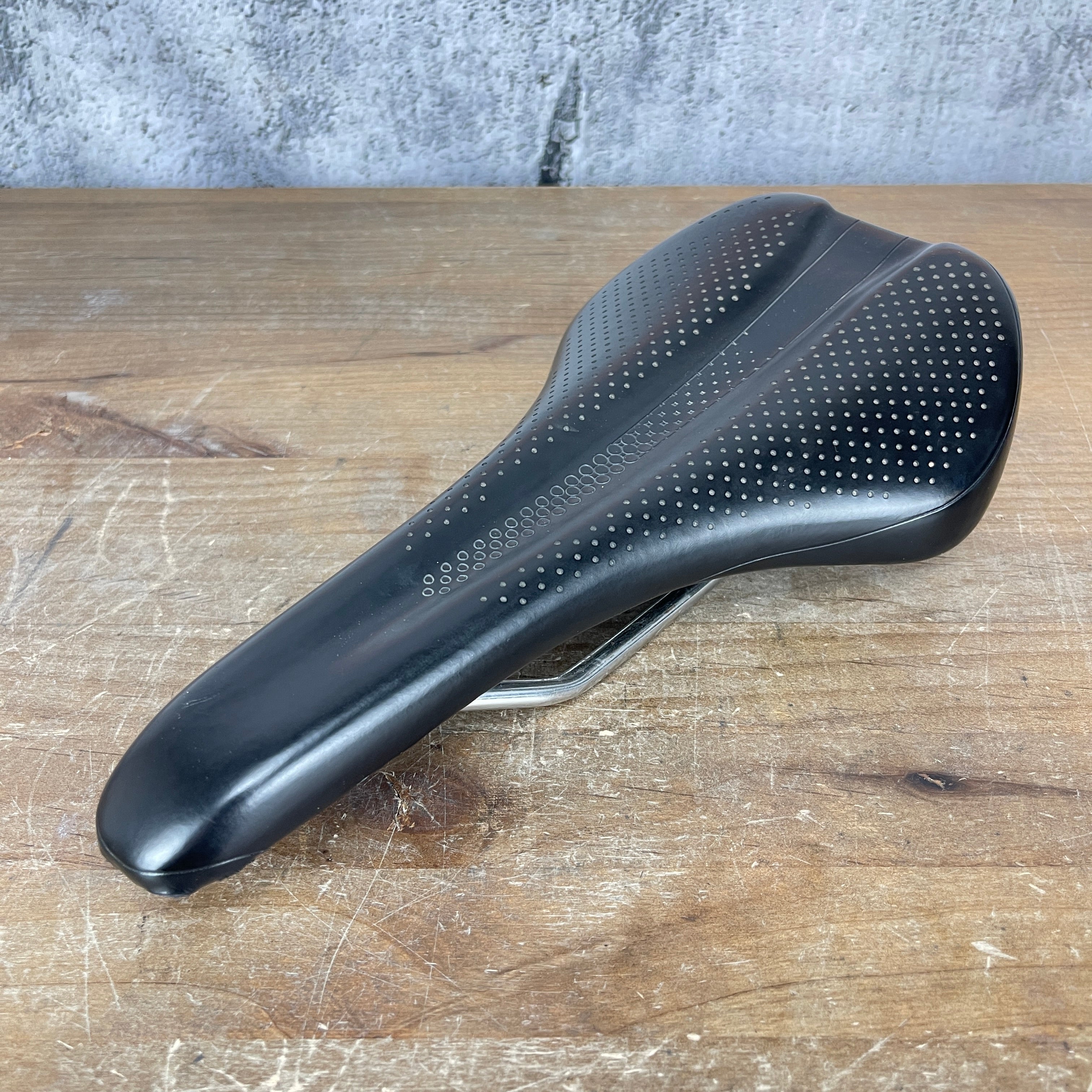 Bontrager arvada discount pro bike saddle