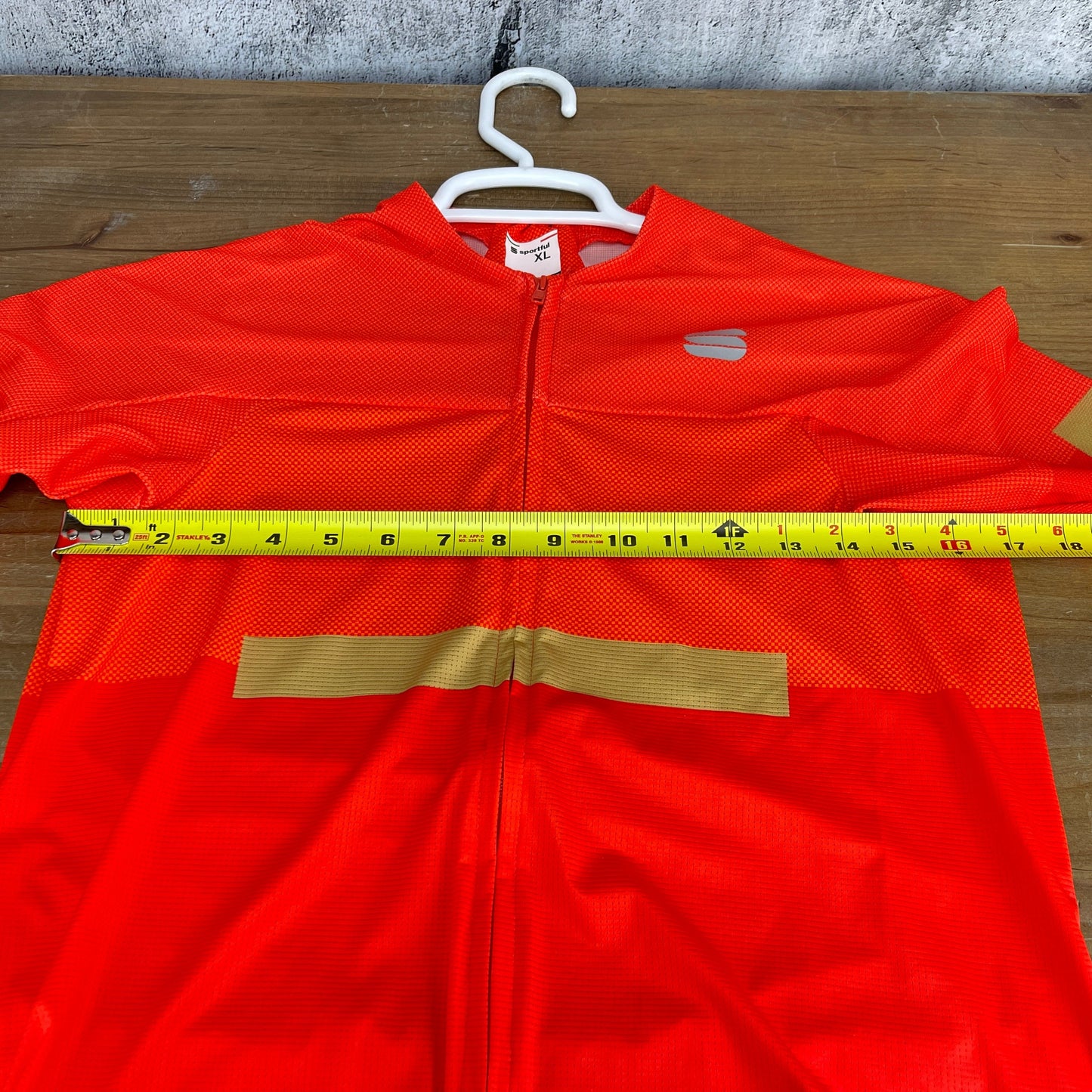 Sportful Evo XL Men's Short Sleeve Red Fire Full Zipper Cycling Jersey
