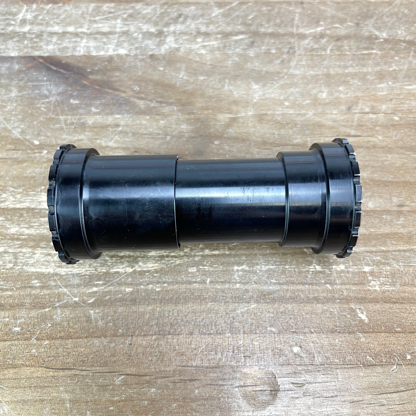 Token BB86 Steel Bottom Bracket for Shimano 24mm Spindles 105g Thread Together